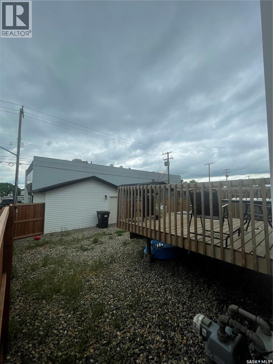 1530 B Avenue N Property Photo 14