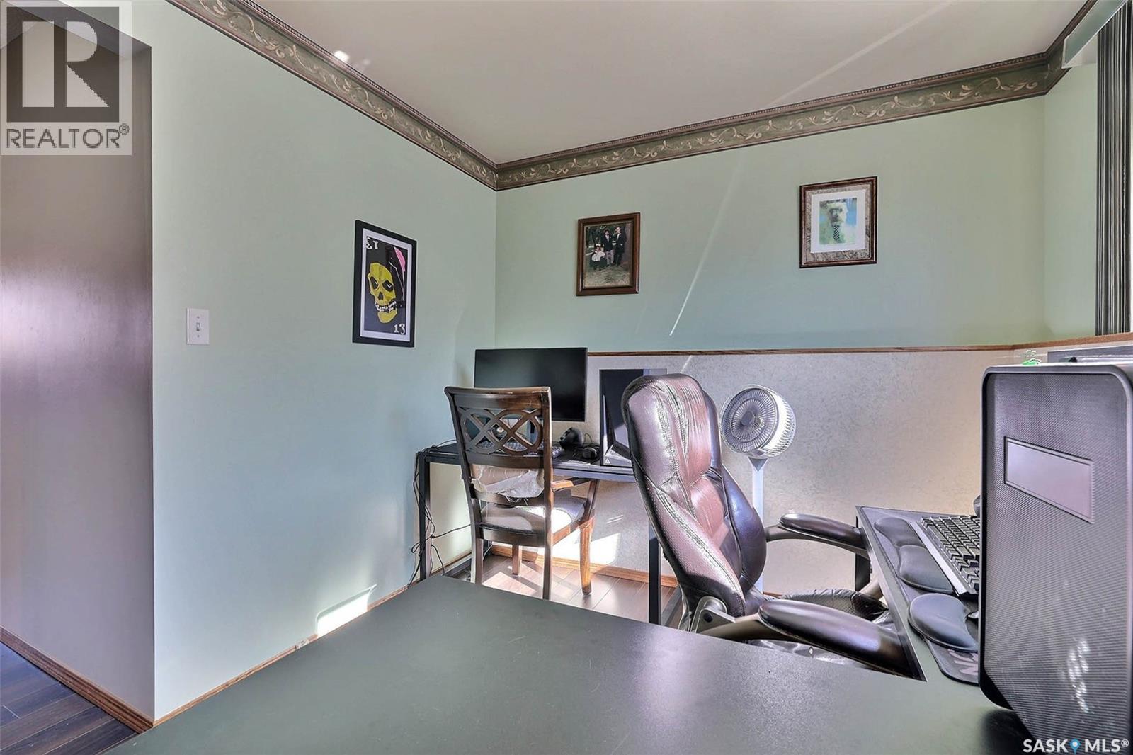 1425 9th Avenue N Property Photo 17