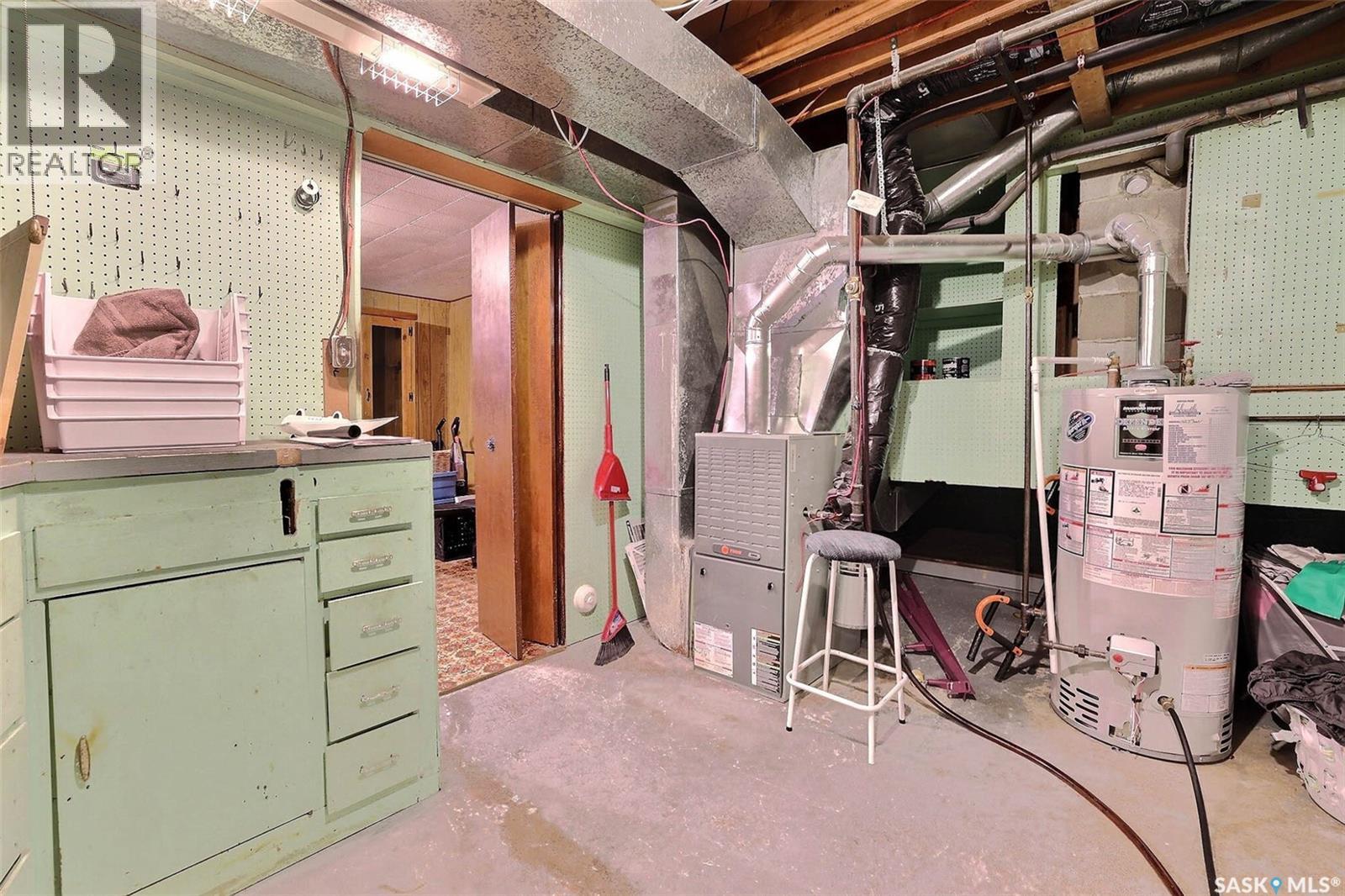 1425 9th Avenue N Property Photo 24