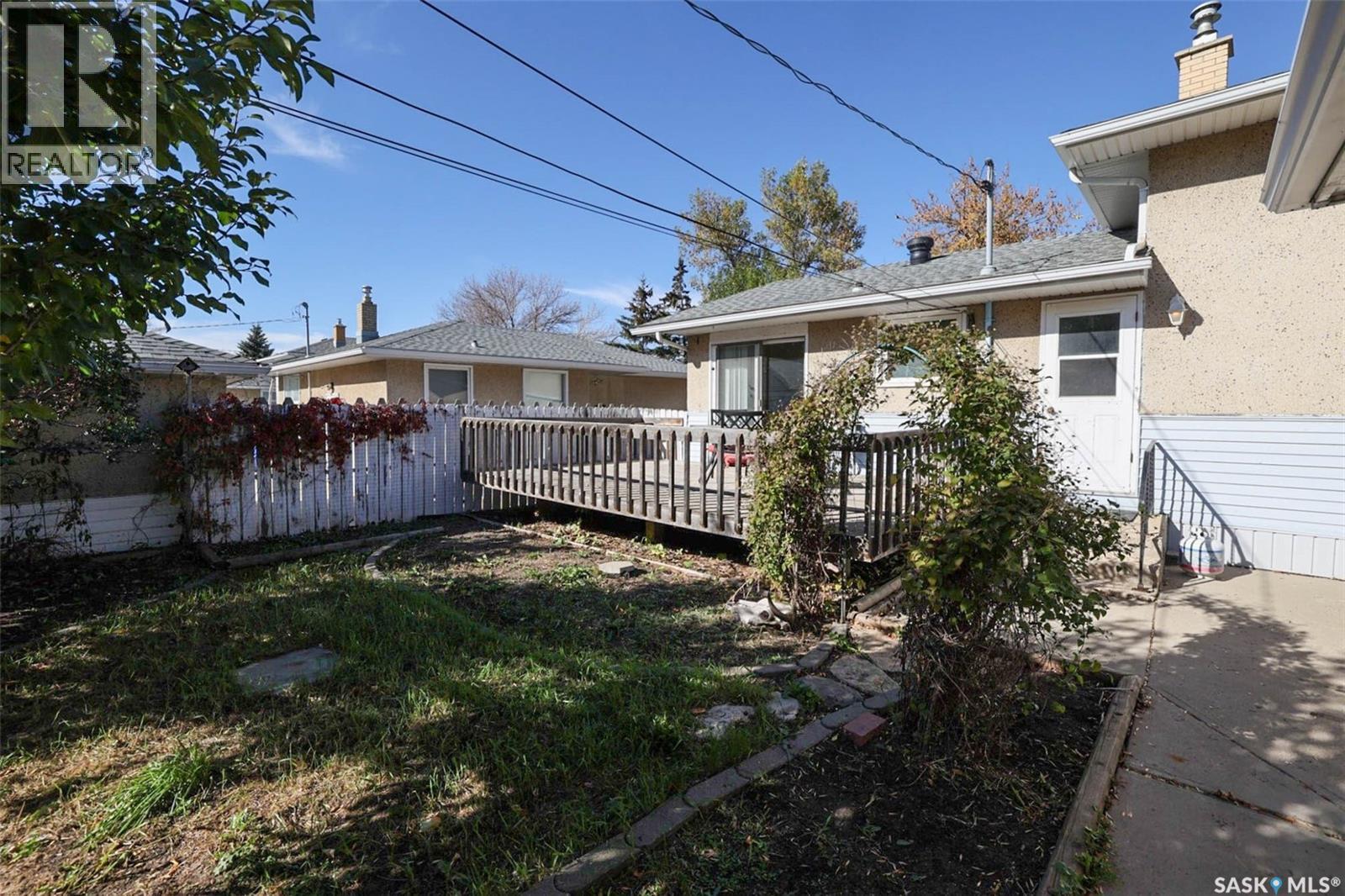 1425 9th Avenue N Property Photo 27