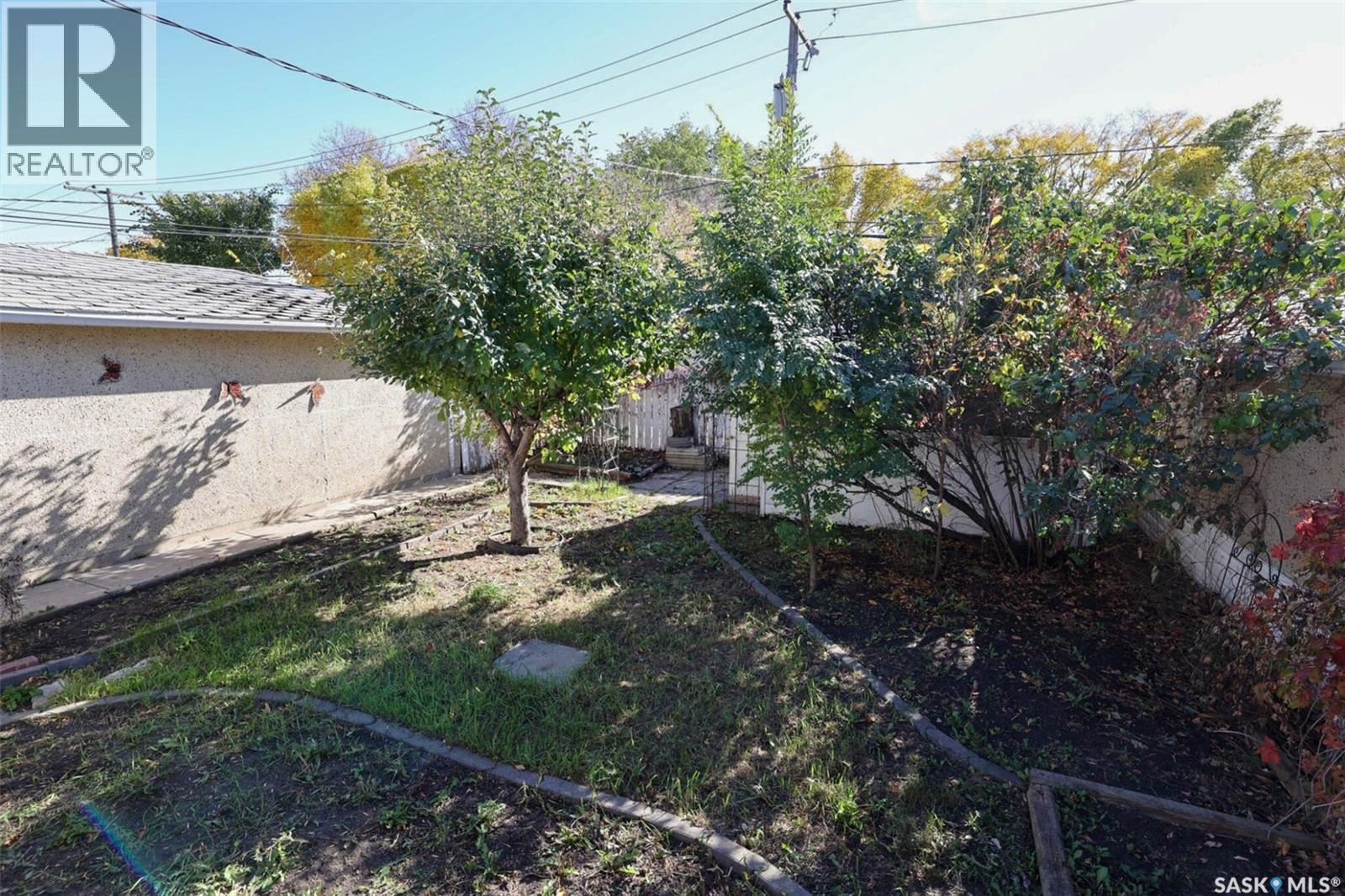 1425 9th Avenue N Property Photo 30