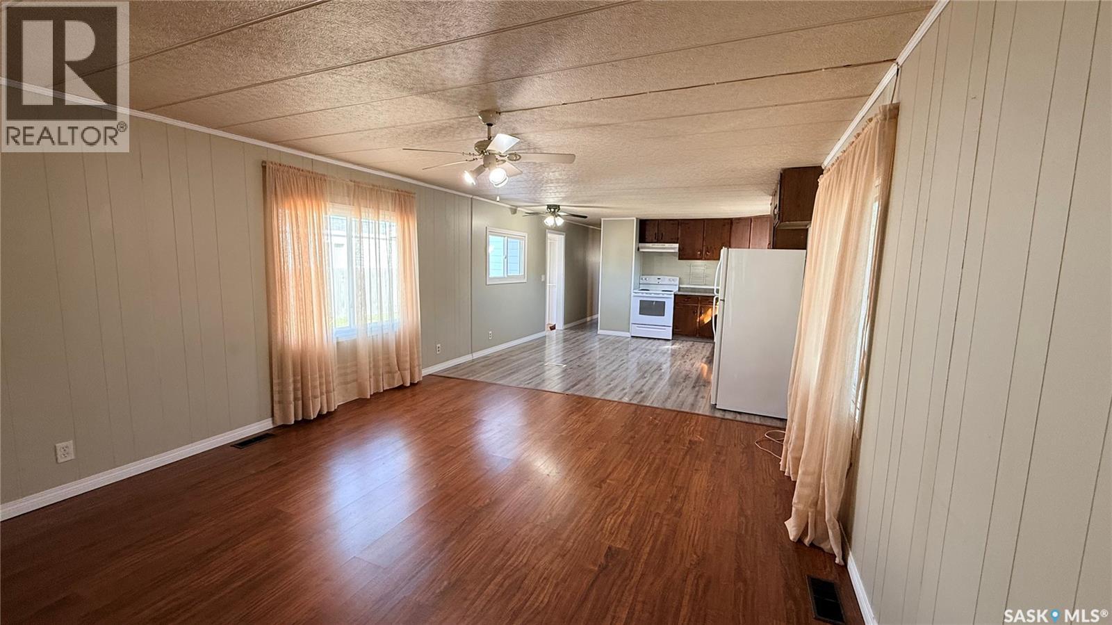 9 Royal Heights Property Photo 9
