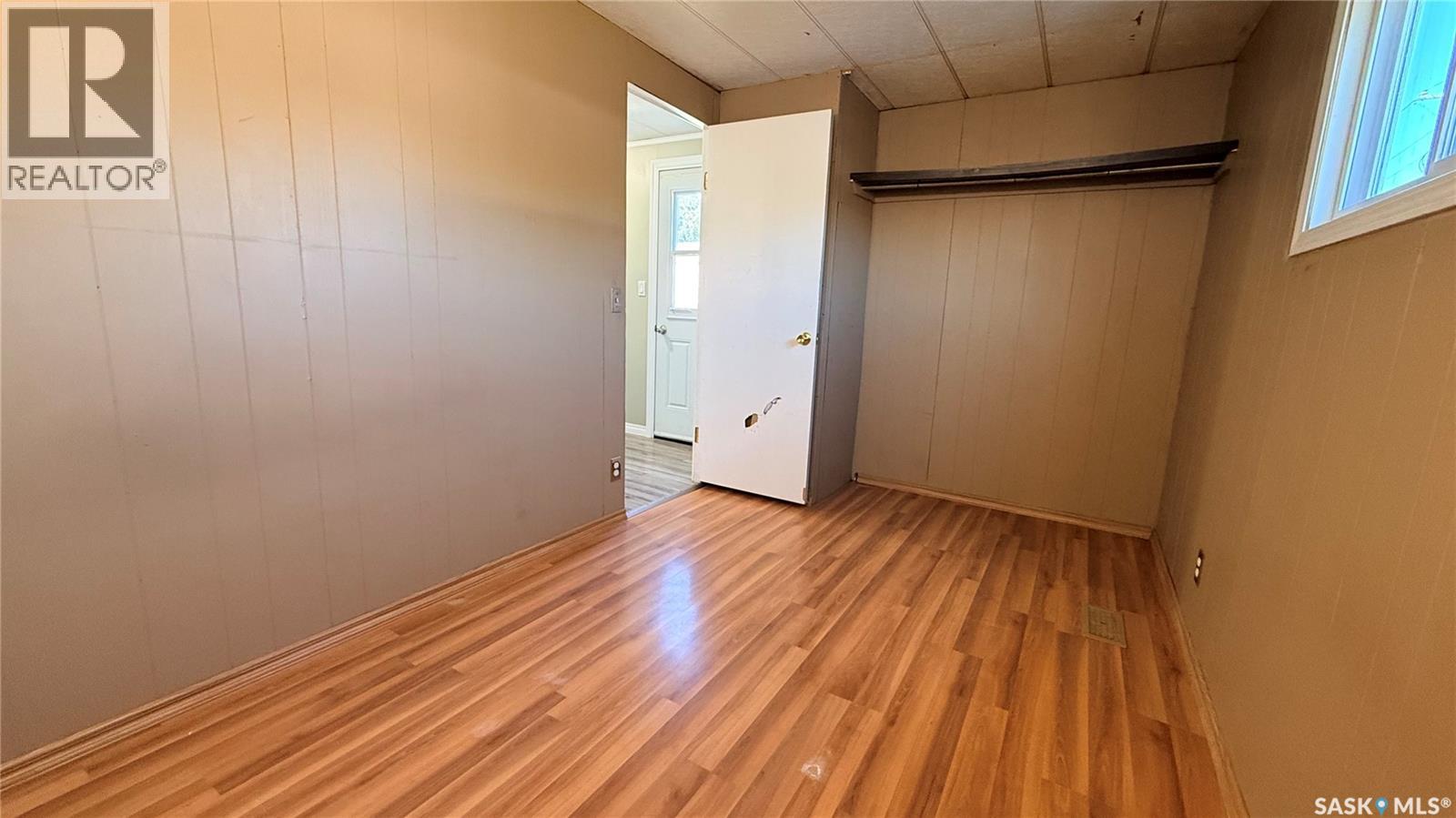 9 Royal Heights Property Photo 17