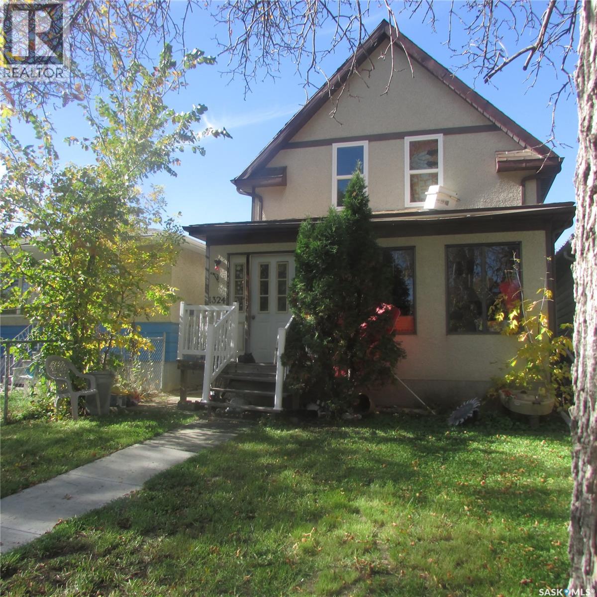 1324 Montague Street Property Photo 2