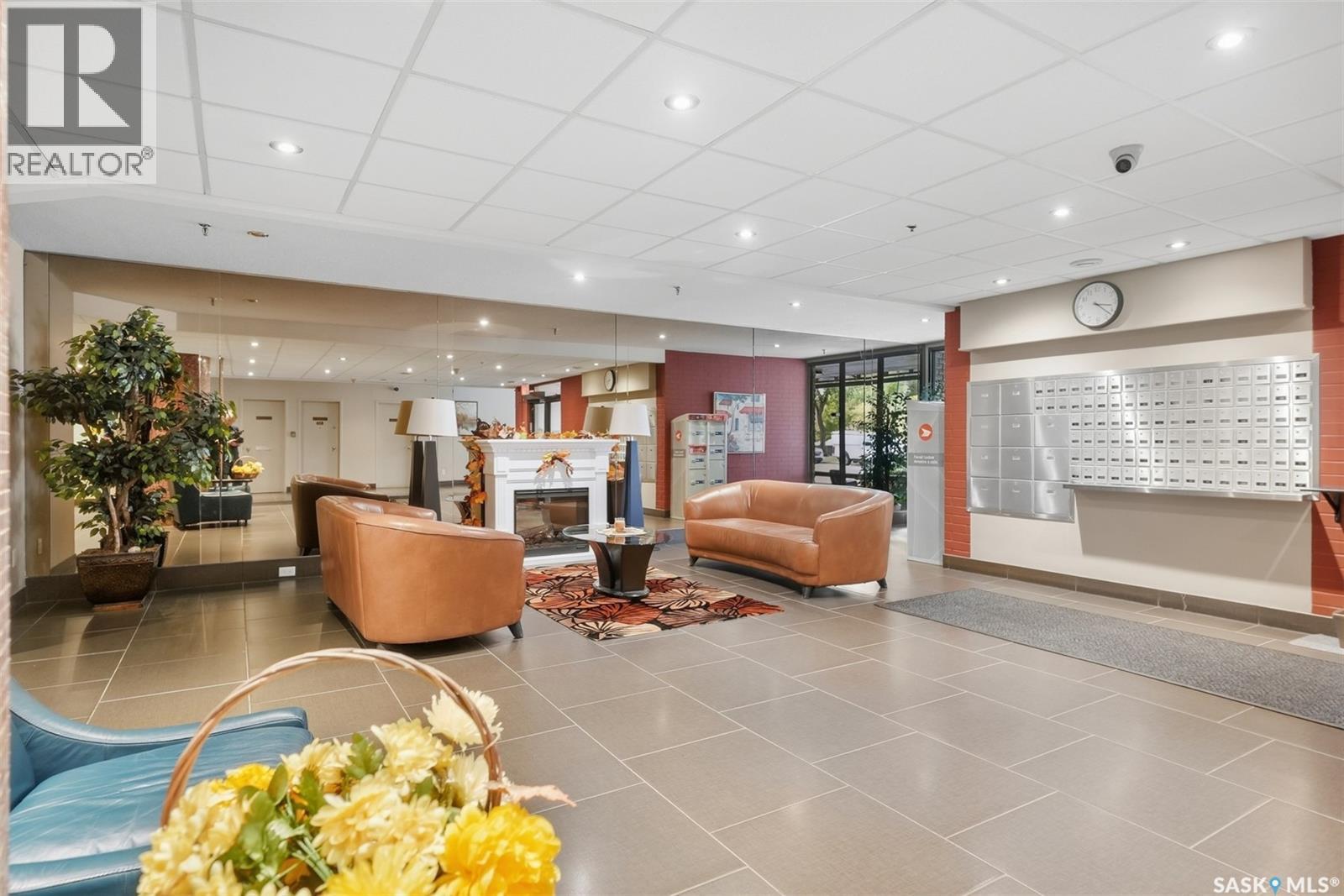 1702 315 5th Avenue N Property Photo 6