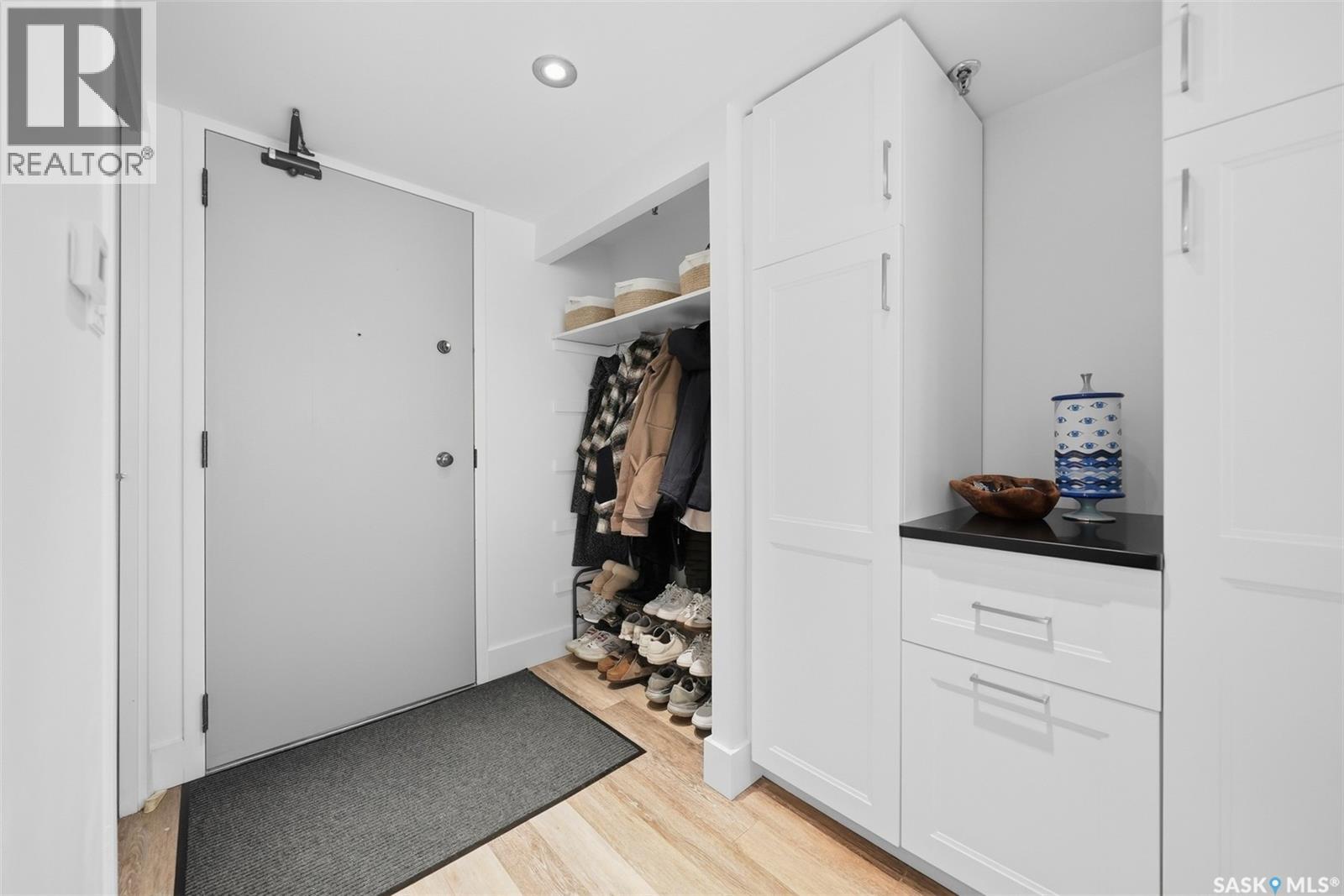 1702 315 5th Avenue N Property Photo 7