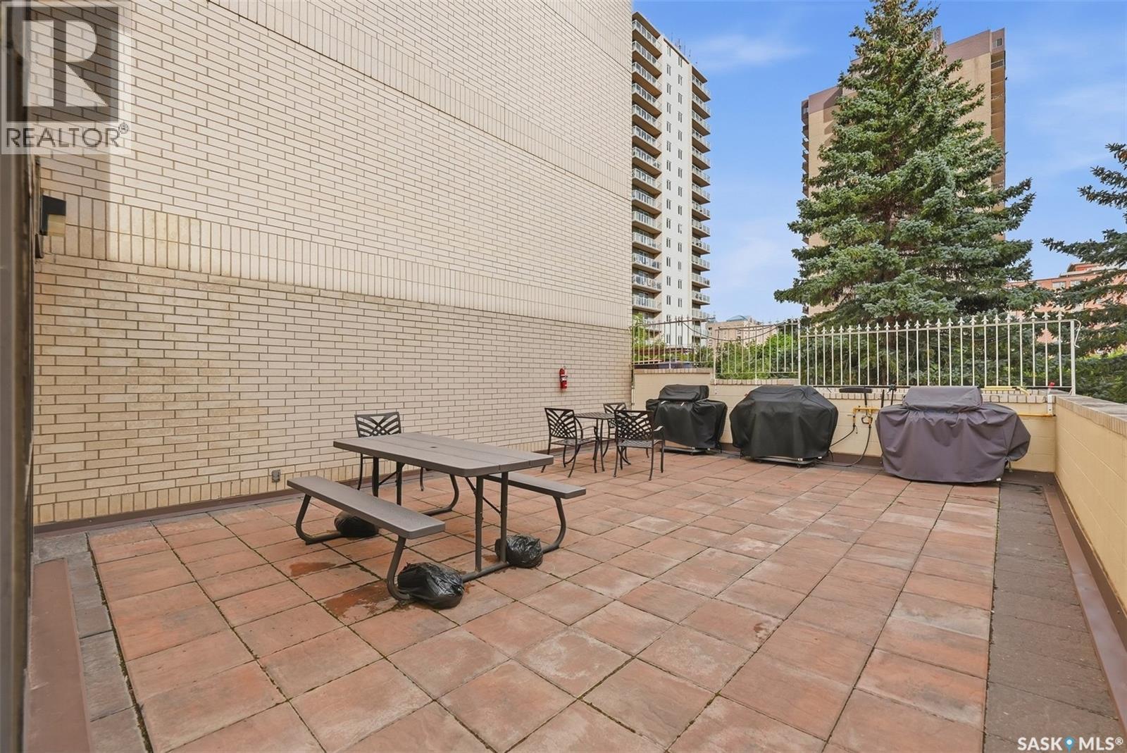 1702 315 5th Avenue N Property Photo 34