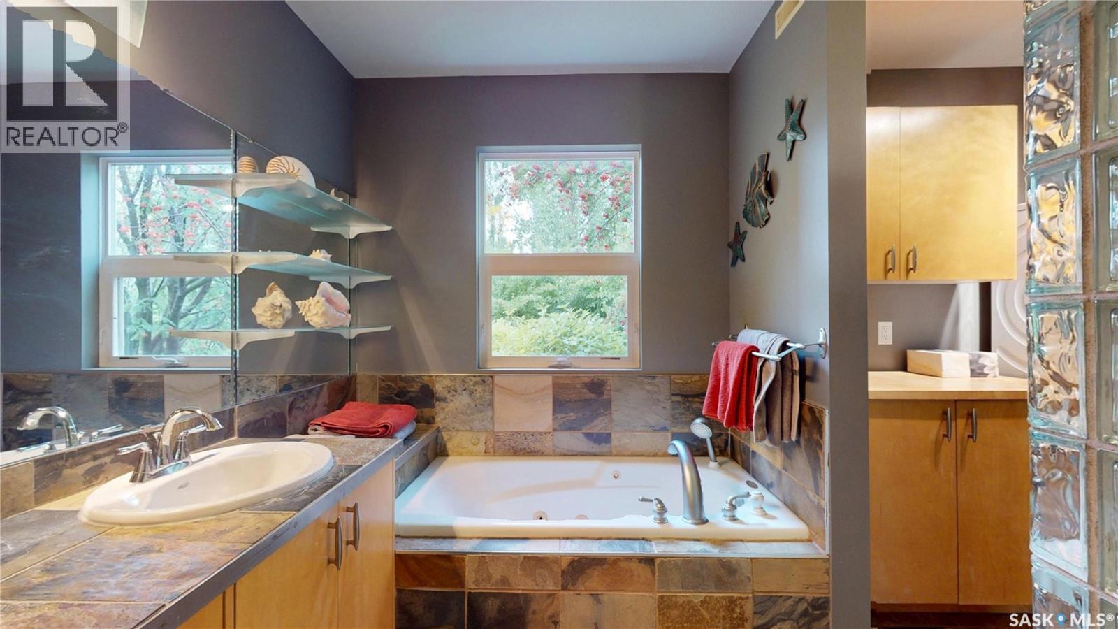 1 Pompano Bay Property Photo 33