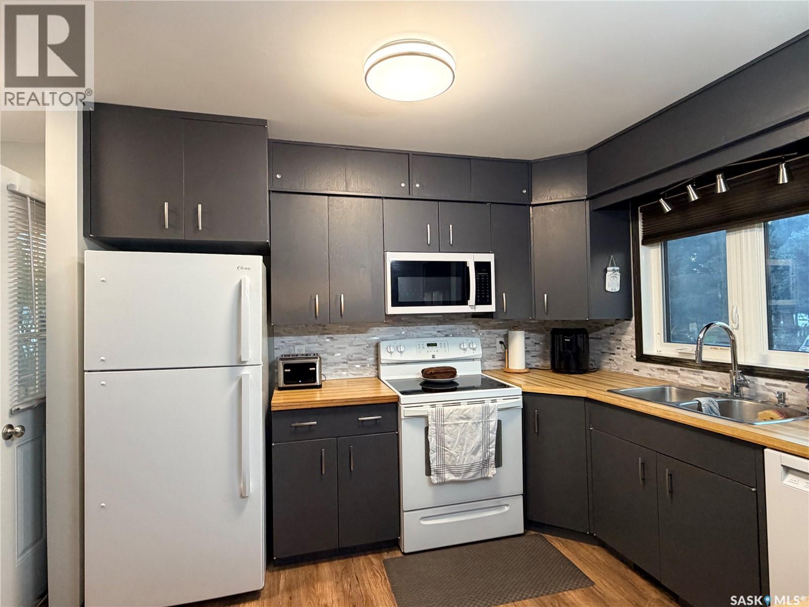 333 Centre Street Property Photo 5