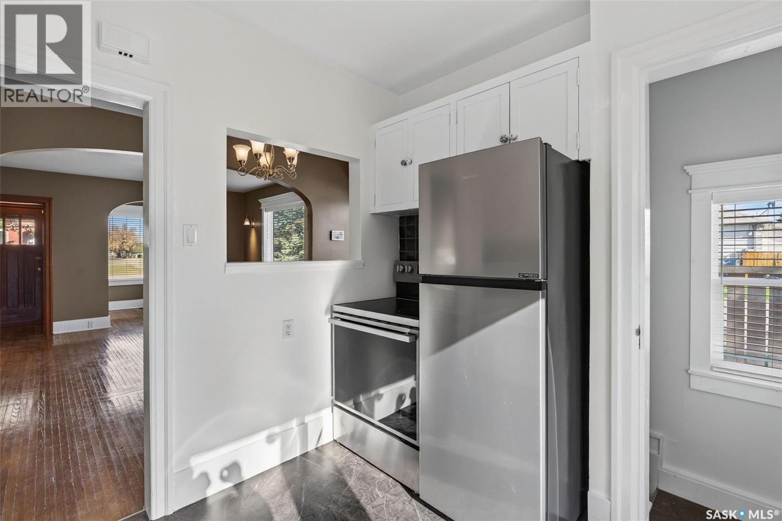 347 8th Street E Property Photo 17