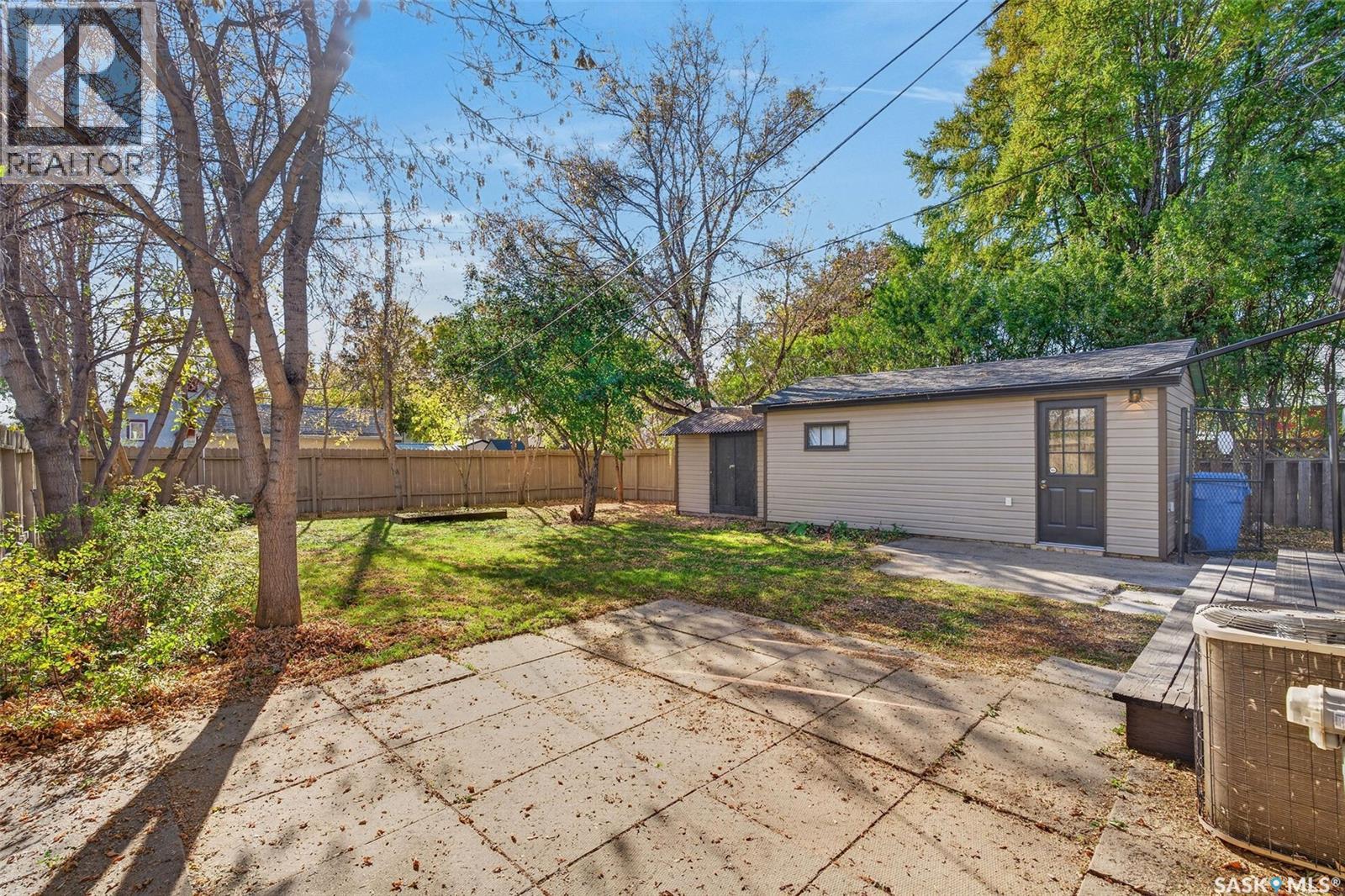 347 8th Street E Property Photo 45