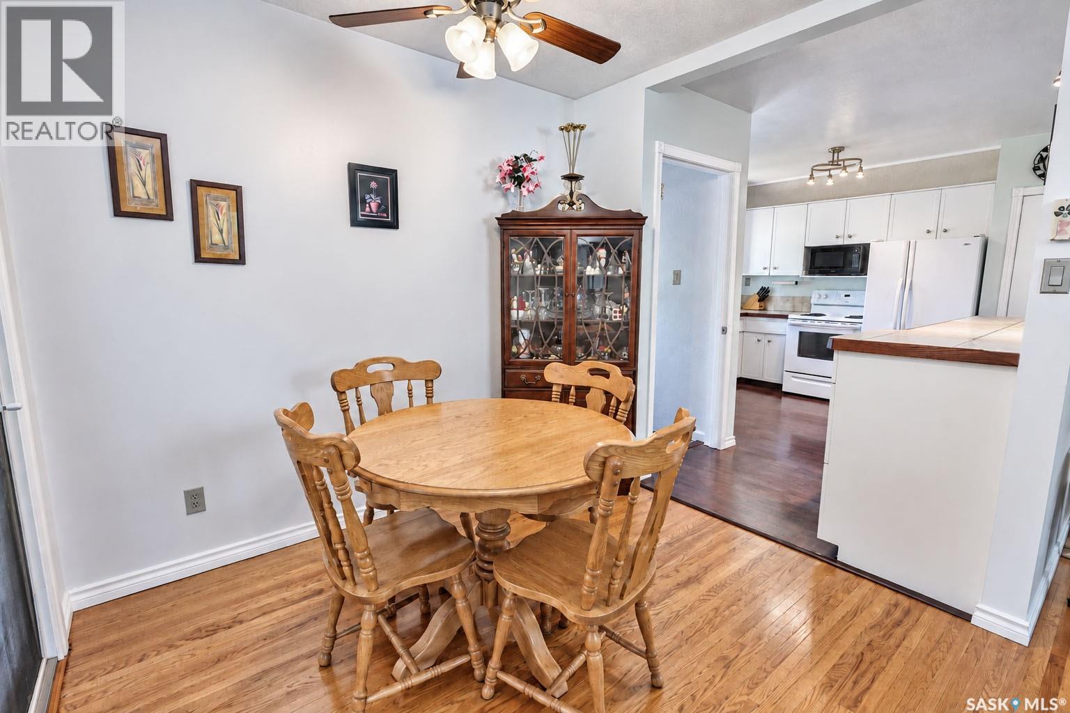 2338 Mcdonald Avenue Property Photo 8