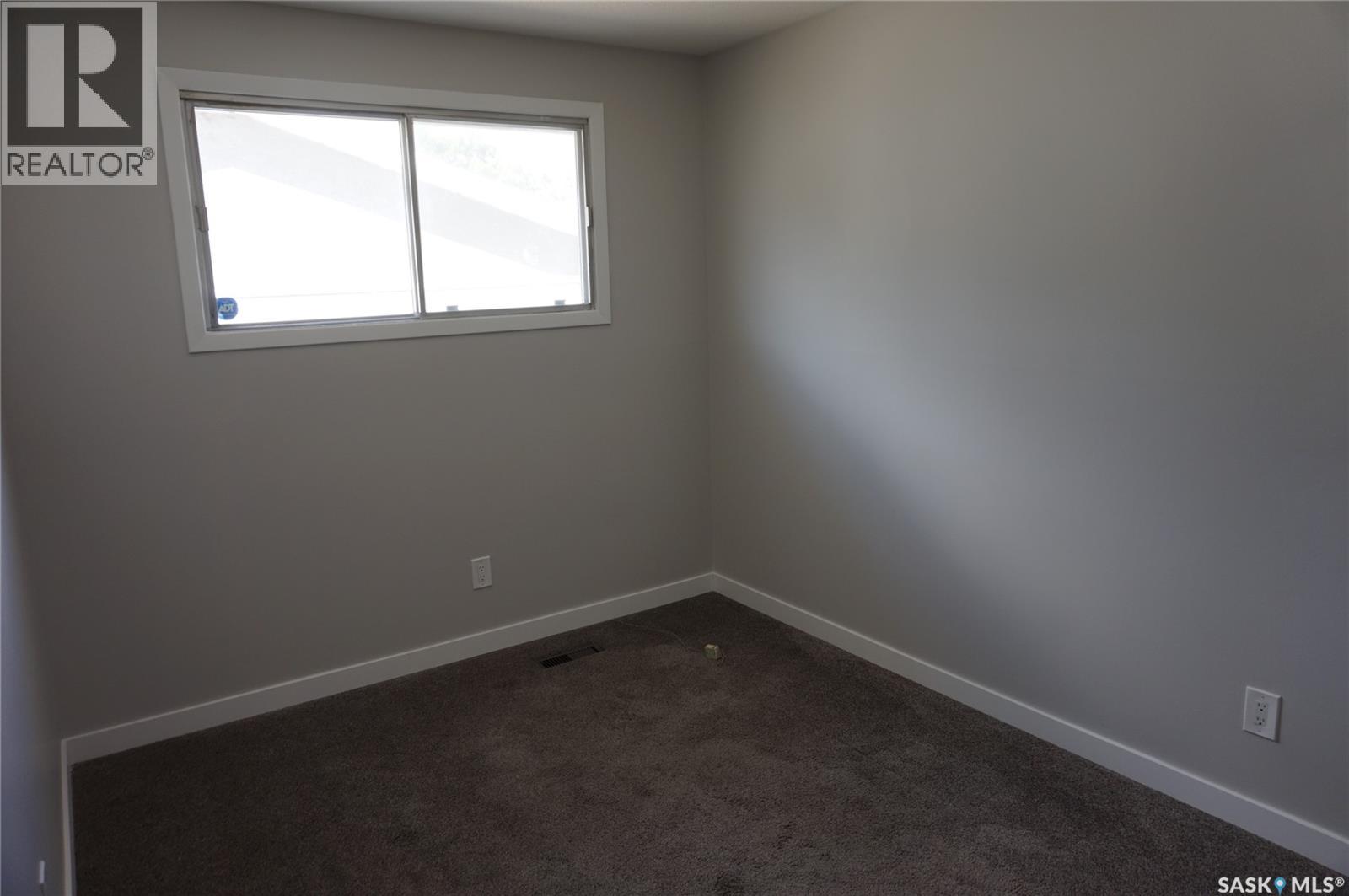 91 Plant Crescent Property Photo 14
