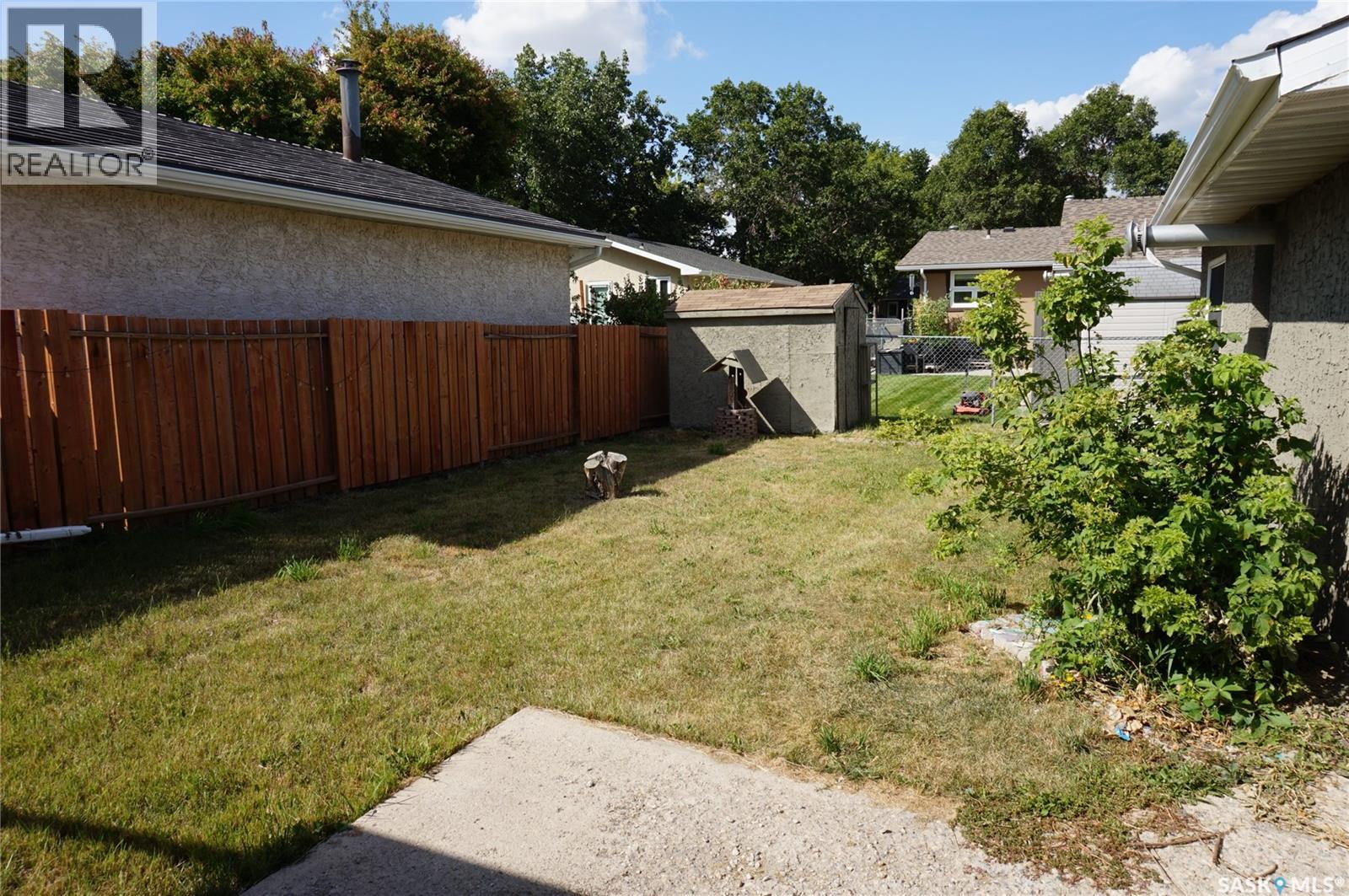 91 Plant Crescent Property Photo 32