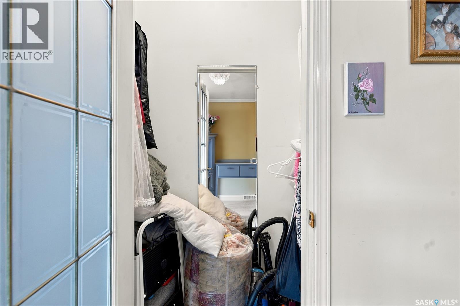 222 Williams Street Property Photo 8