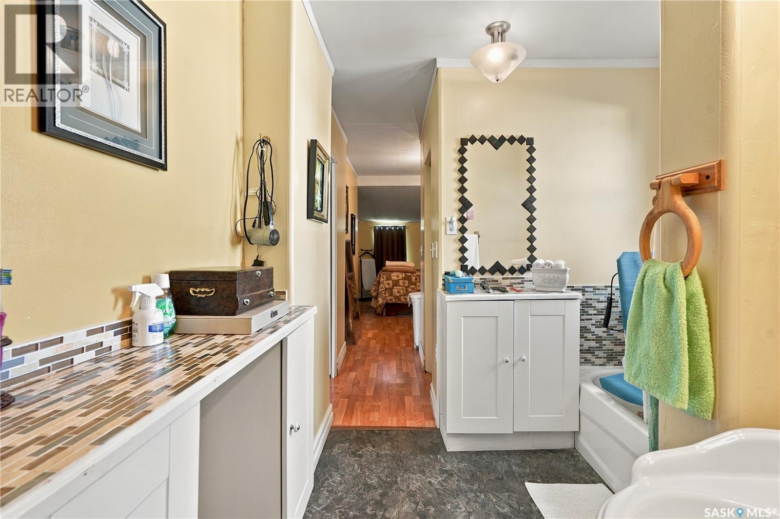 222 Williams Street Property Photo 27