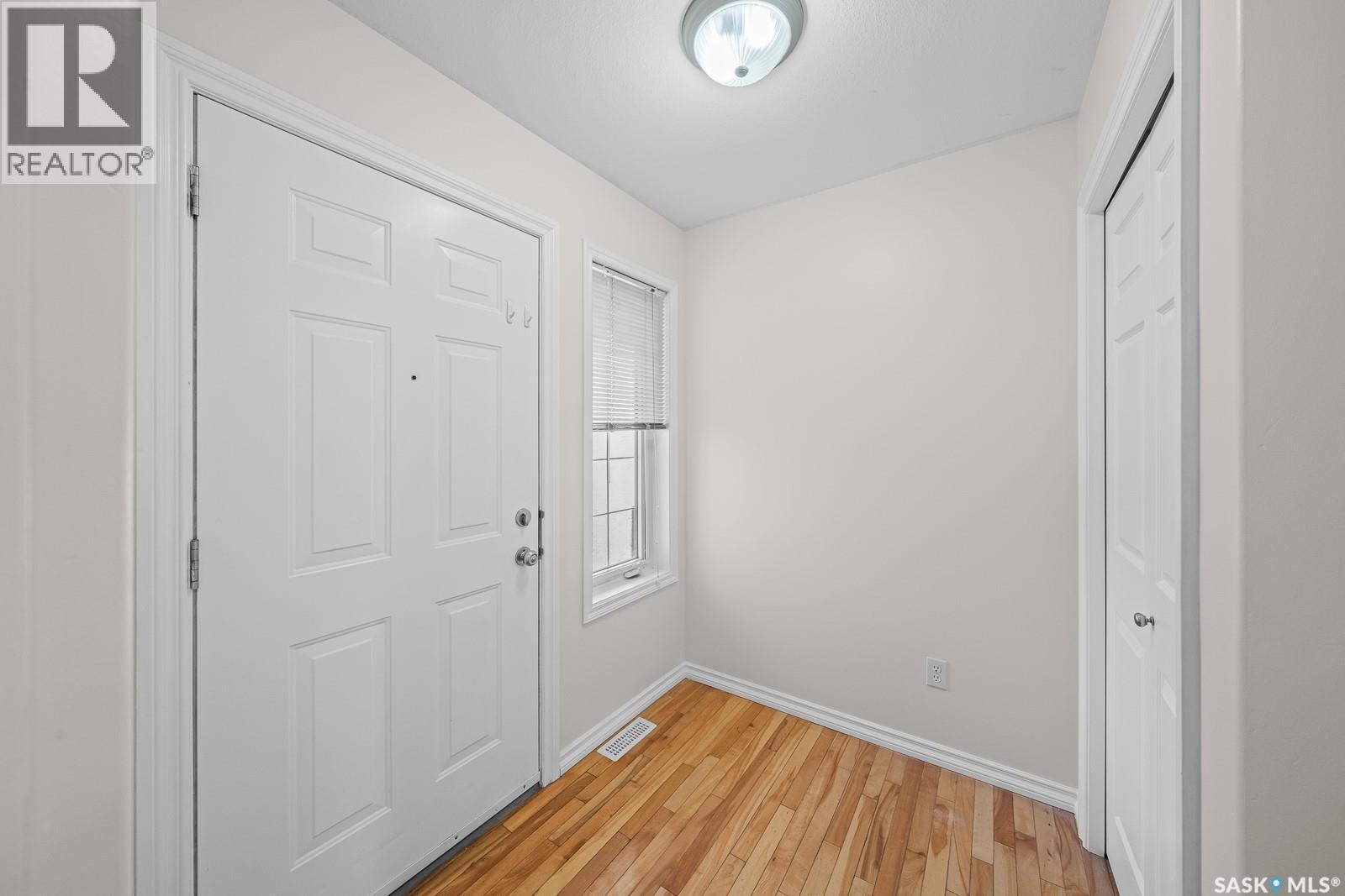98 118 Pawlychenko Lane Property Photo 7