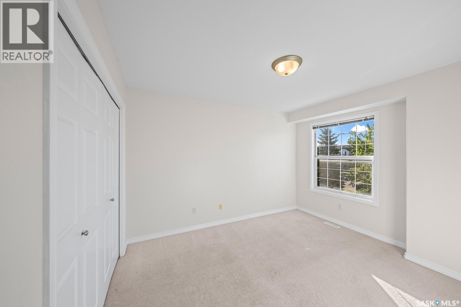 98 118 Pawlychenko Lane Property Photo 14