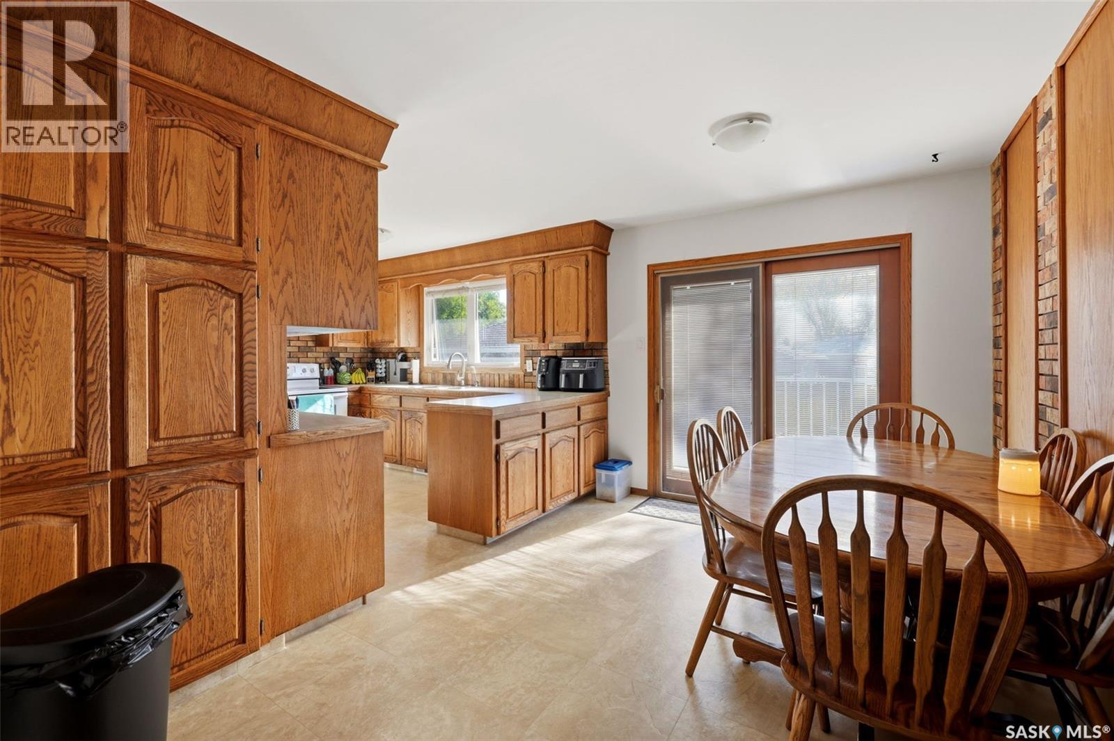 111 Elmview Road Property Photo 8