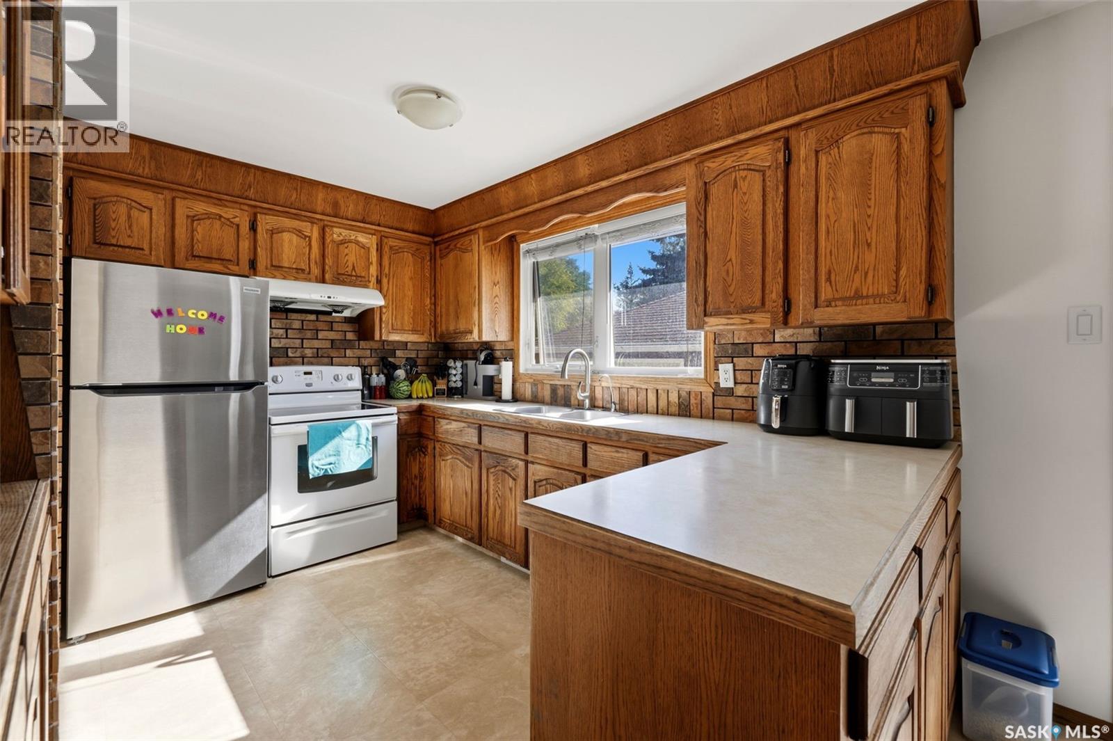 111 Elmview Road Property Photo 11