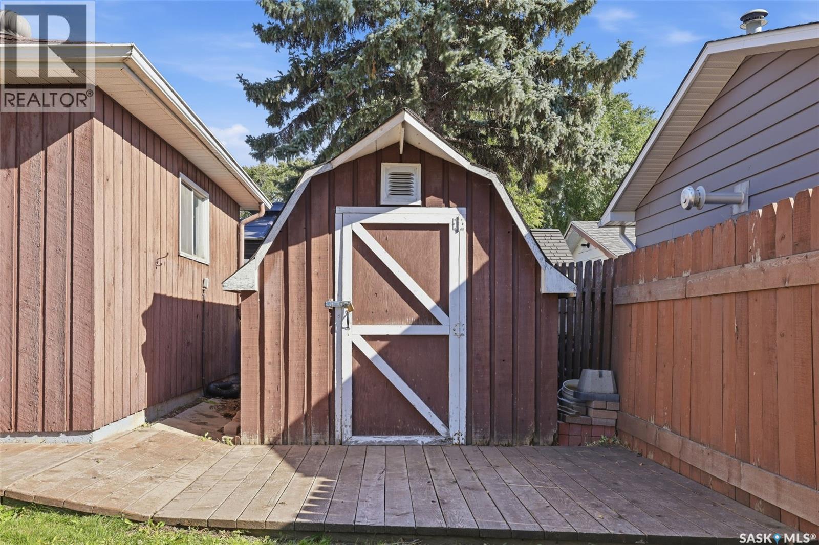 111 Elmview Road Property Photo 37