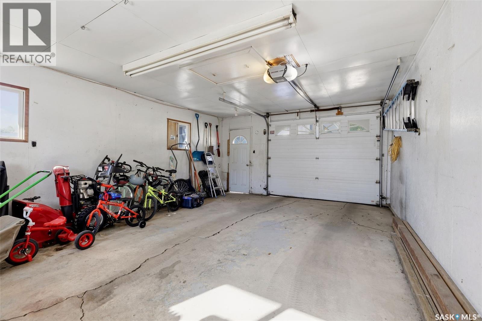 111 Elmview Road Property Photo 41