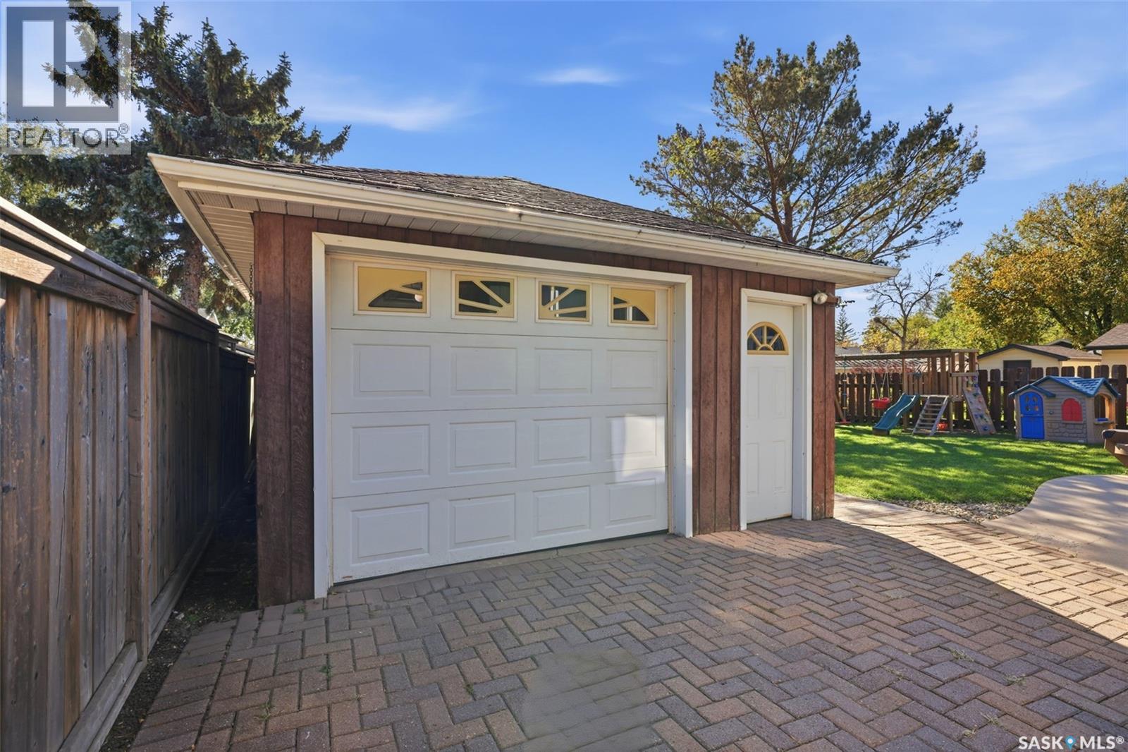 111 Elmview Road Property Photo 42