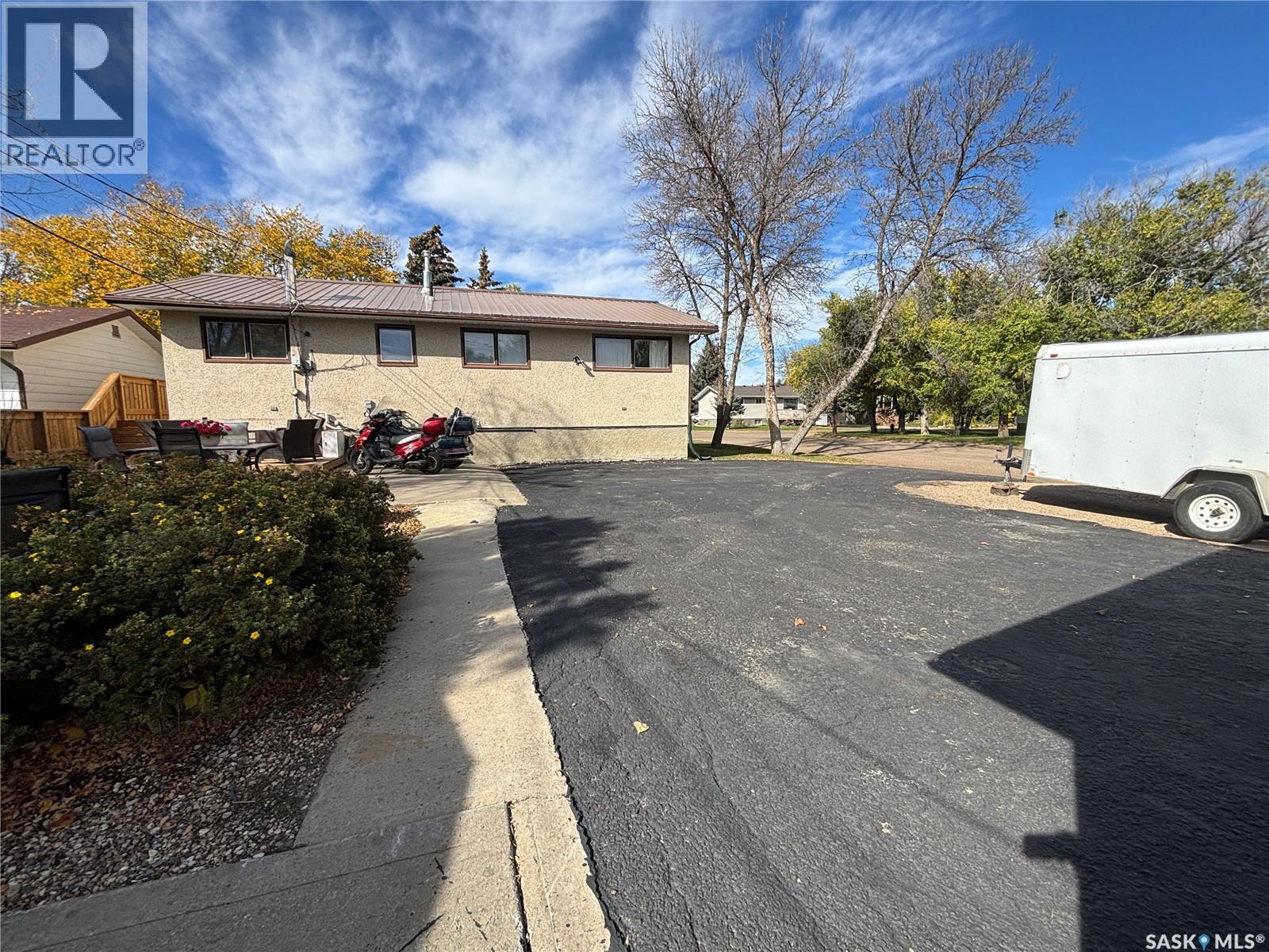 202 Herbert Street Property Photo 12