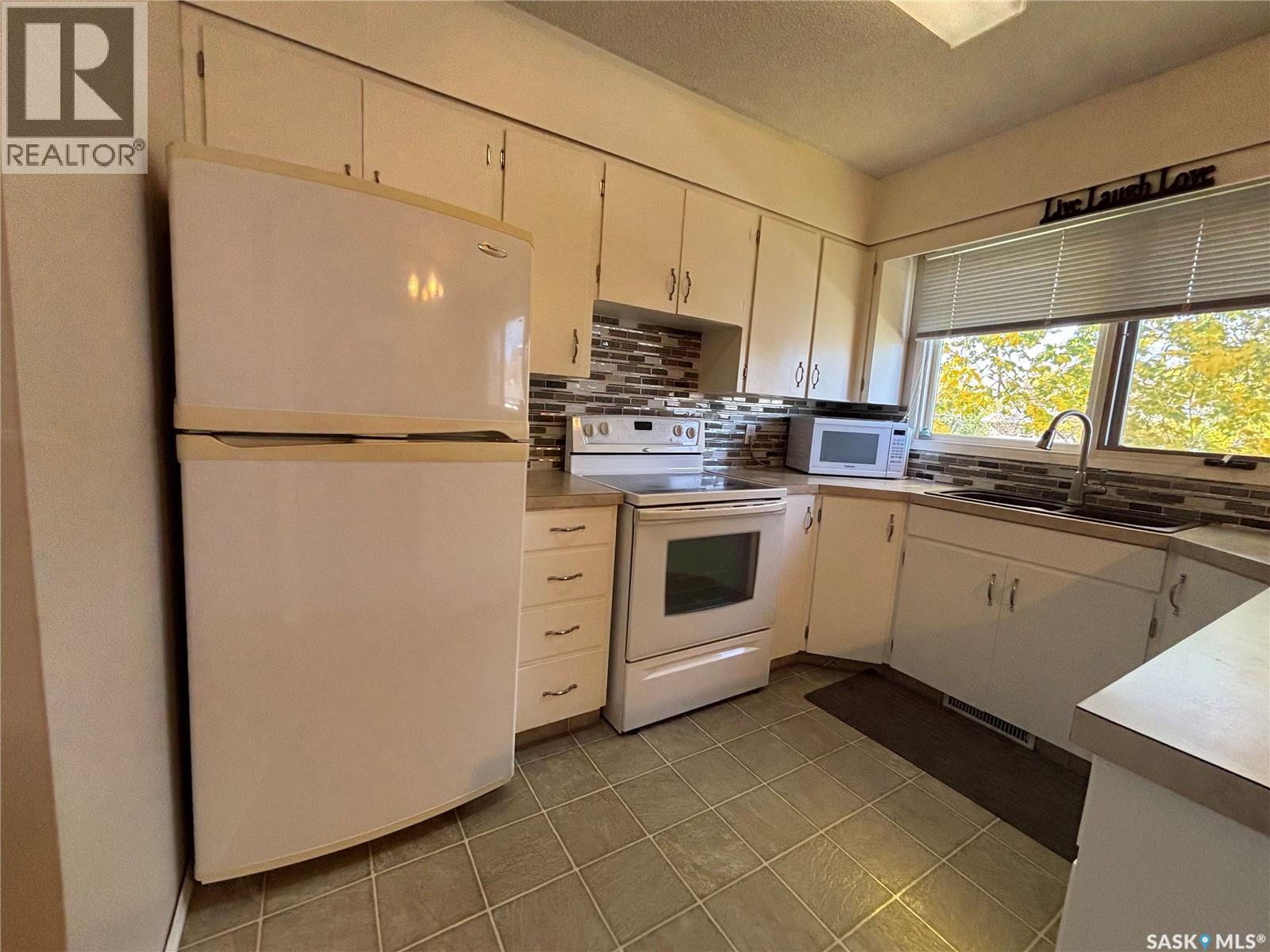 202 Herbert Street Property Photo 20