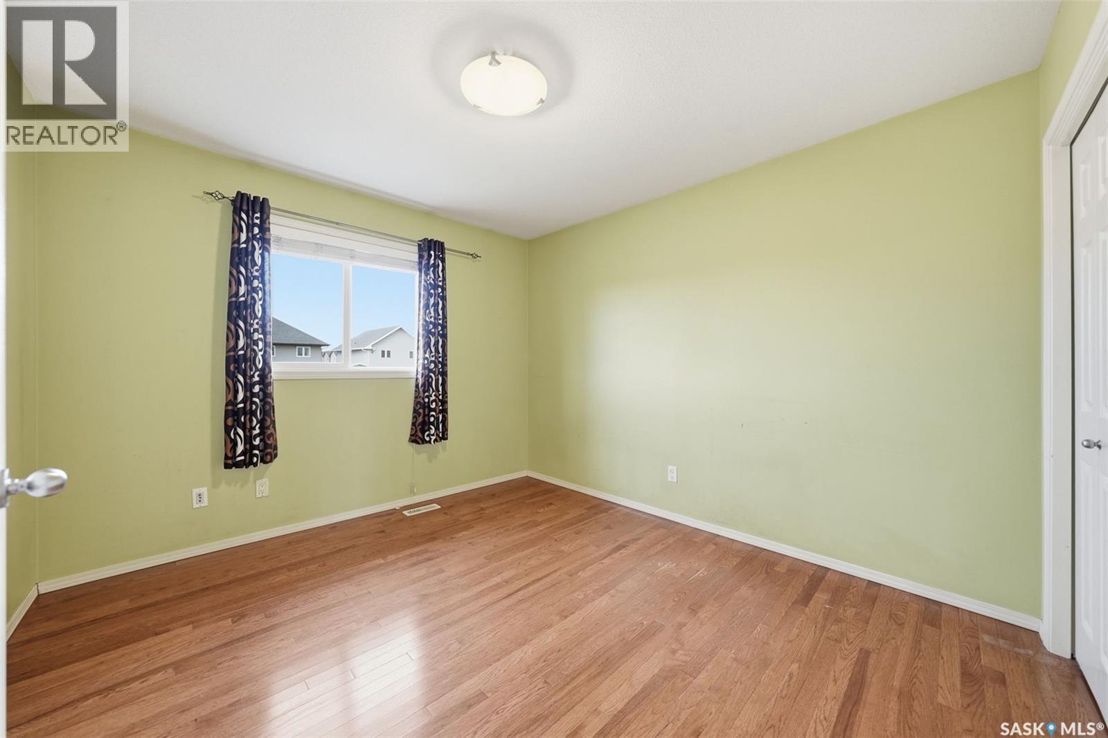110 East Hampton Boulevard Property Photo 15