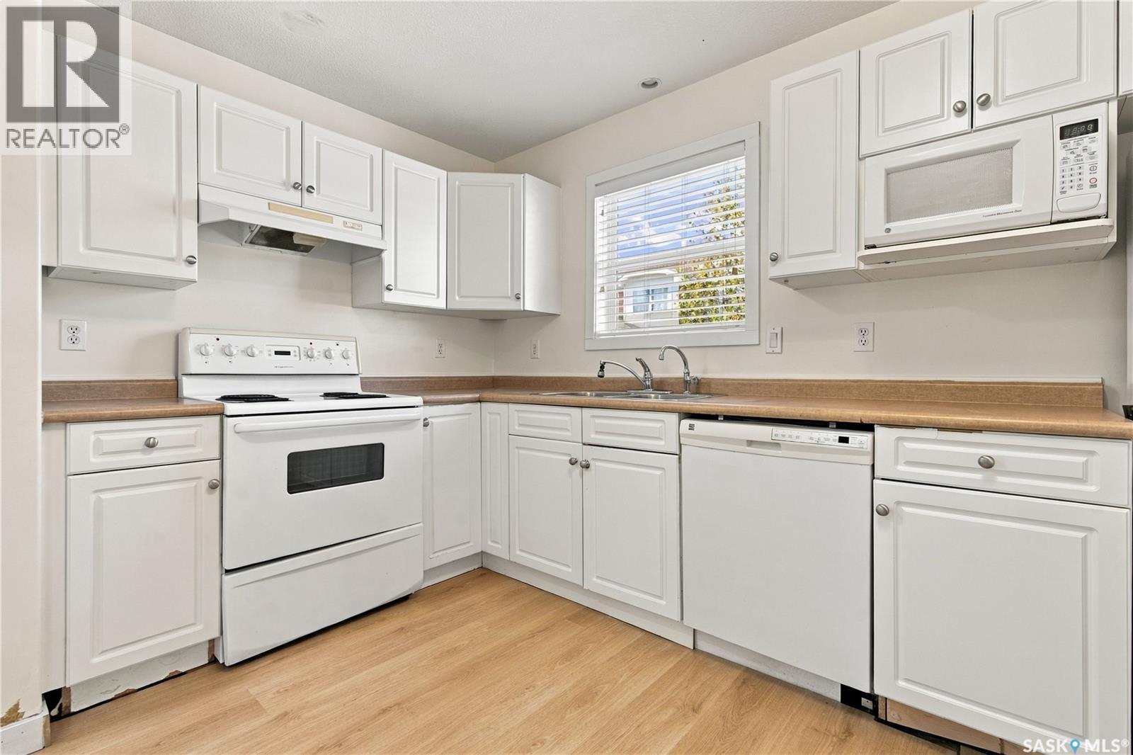 46 4901 Child Avenue Property Photo 10