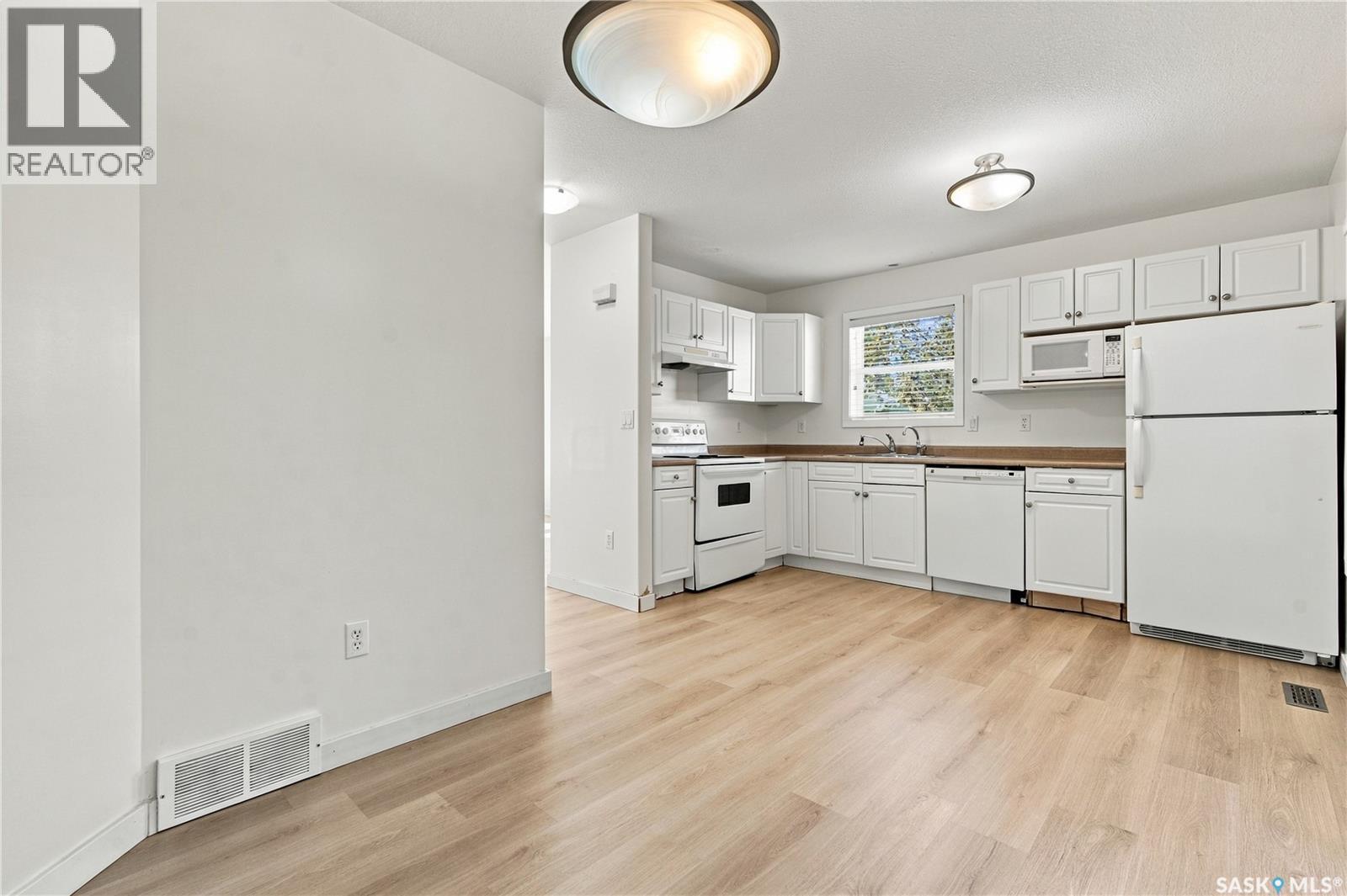 46 4901 Child Avenue Property Photo 16