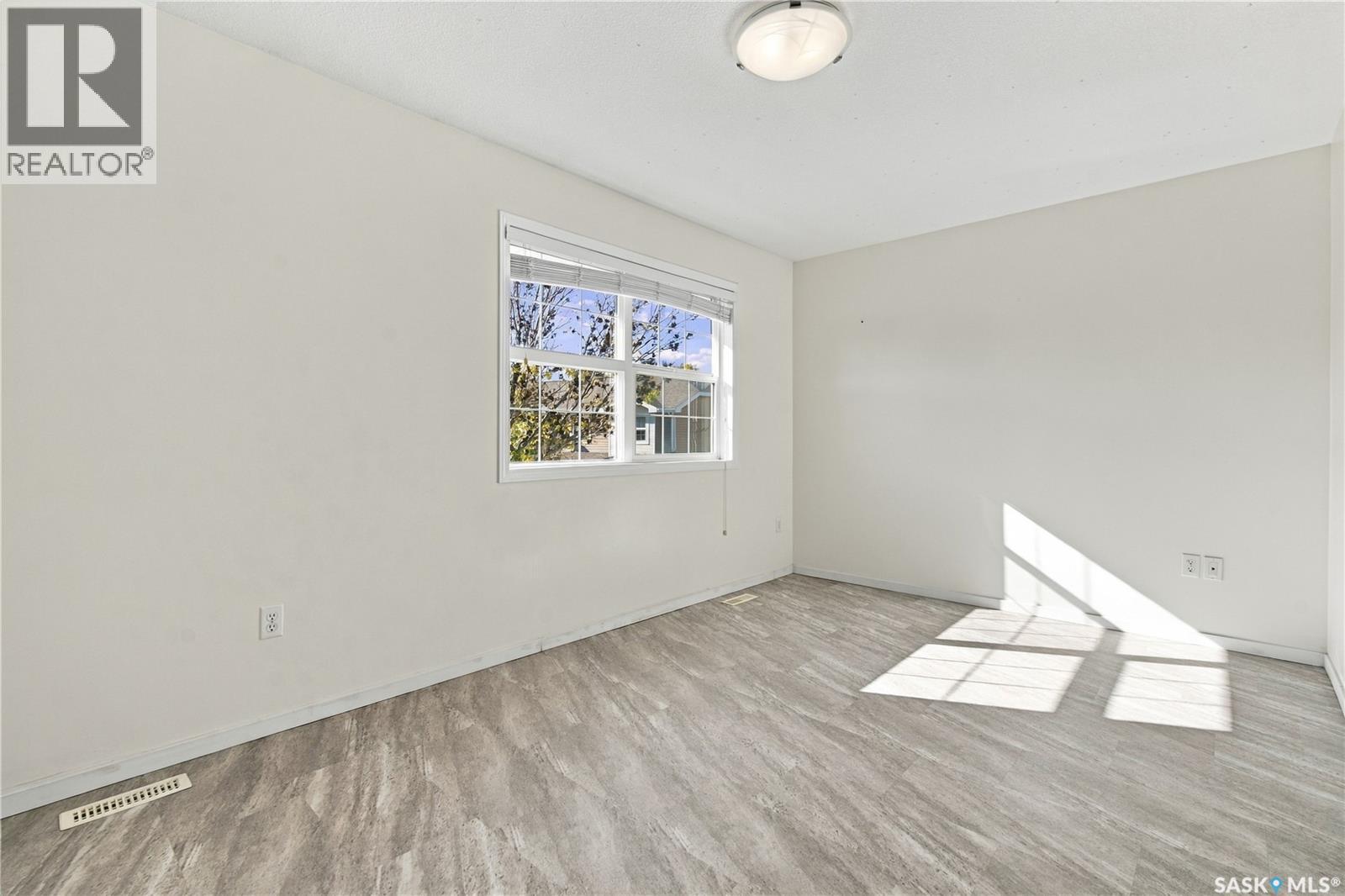 46 4901 Child Avenue Property Photo 20