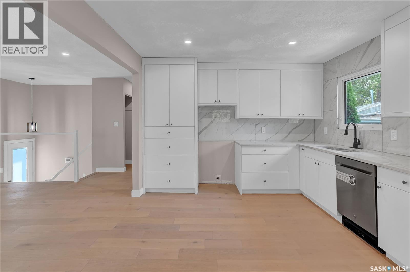 1426 Southam Street Property Photo 15
