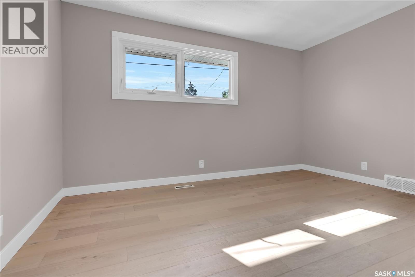 1426 Southam Street Property Photo 25