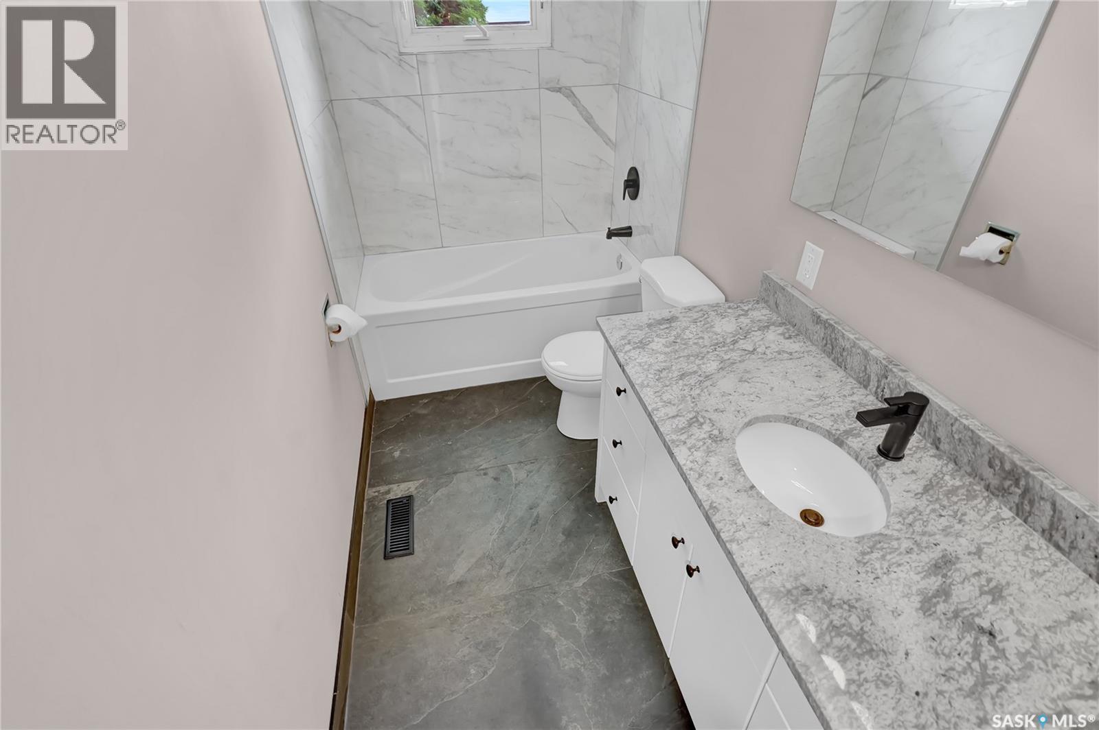 1426 Southam Street Property Photo 27