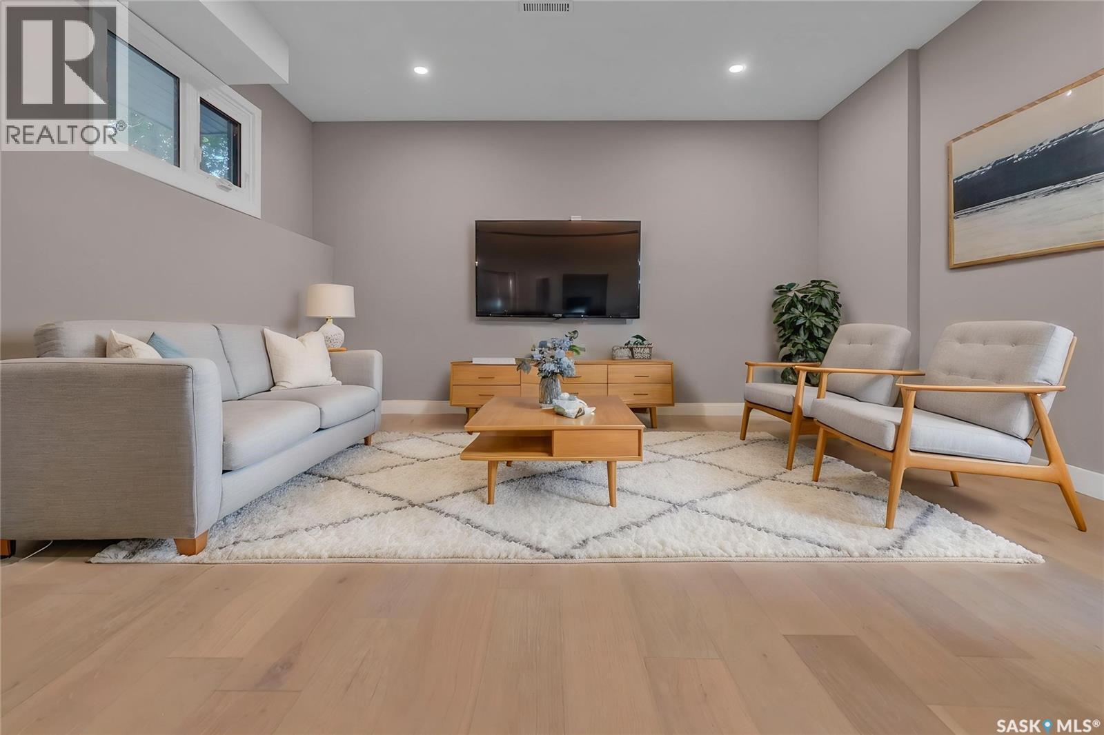 1426 Southam Street Property Photo 29