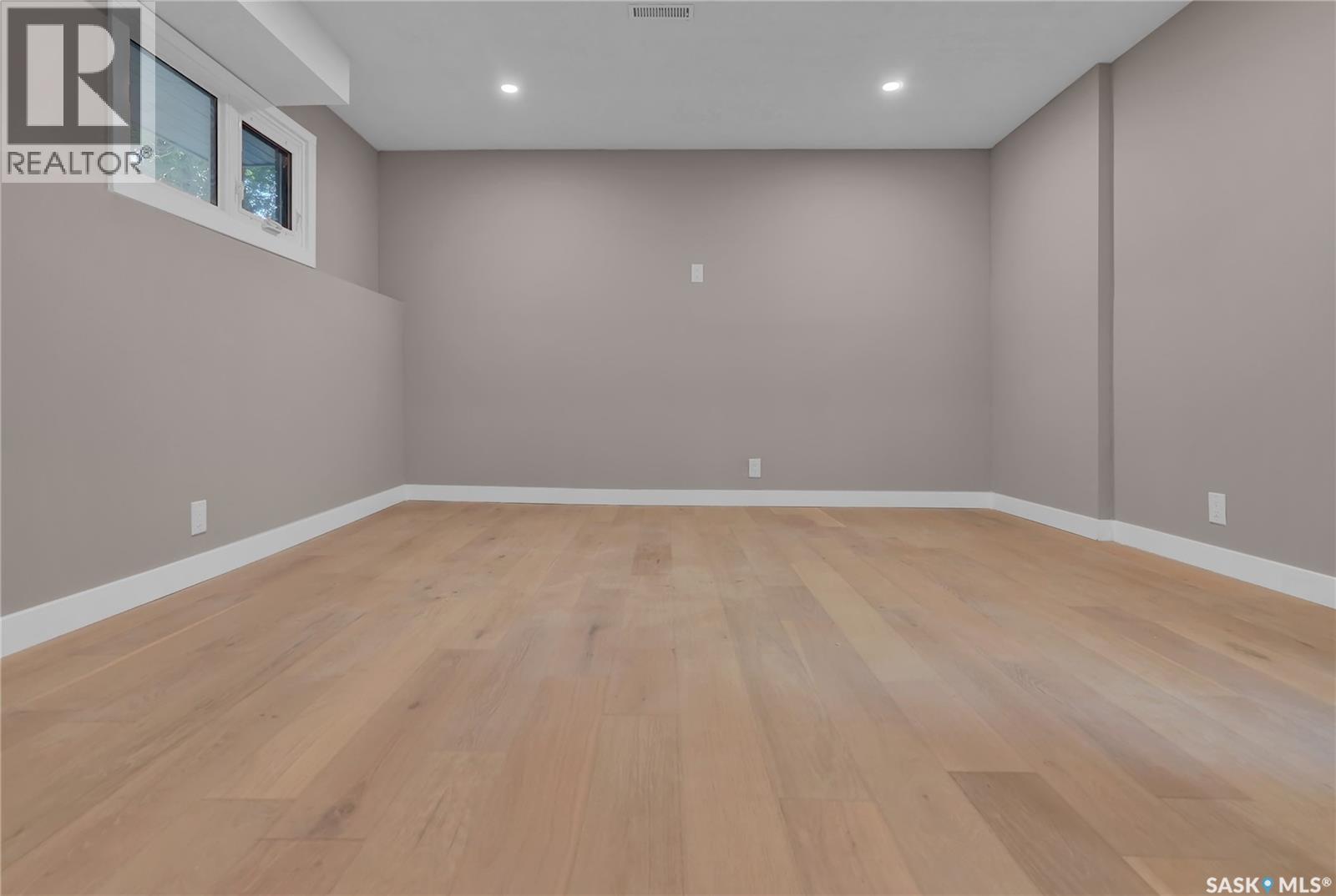 1426 Southam Street Property Photo 30