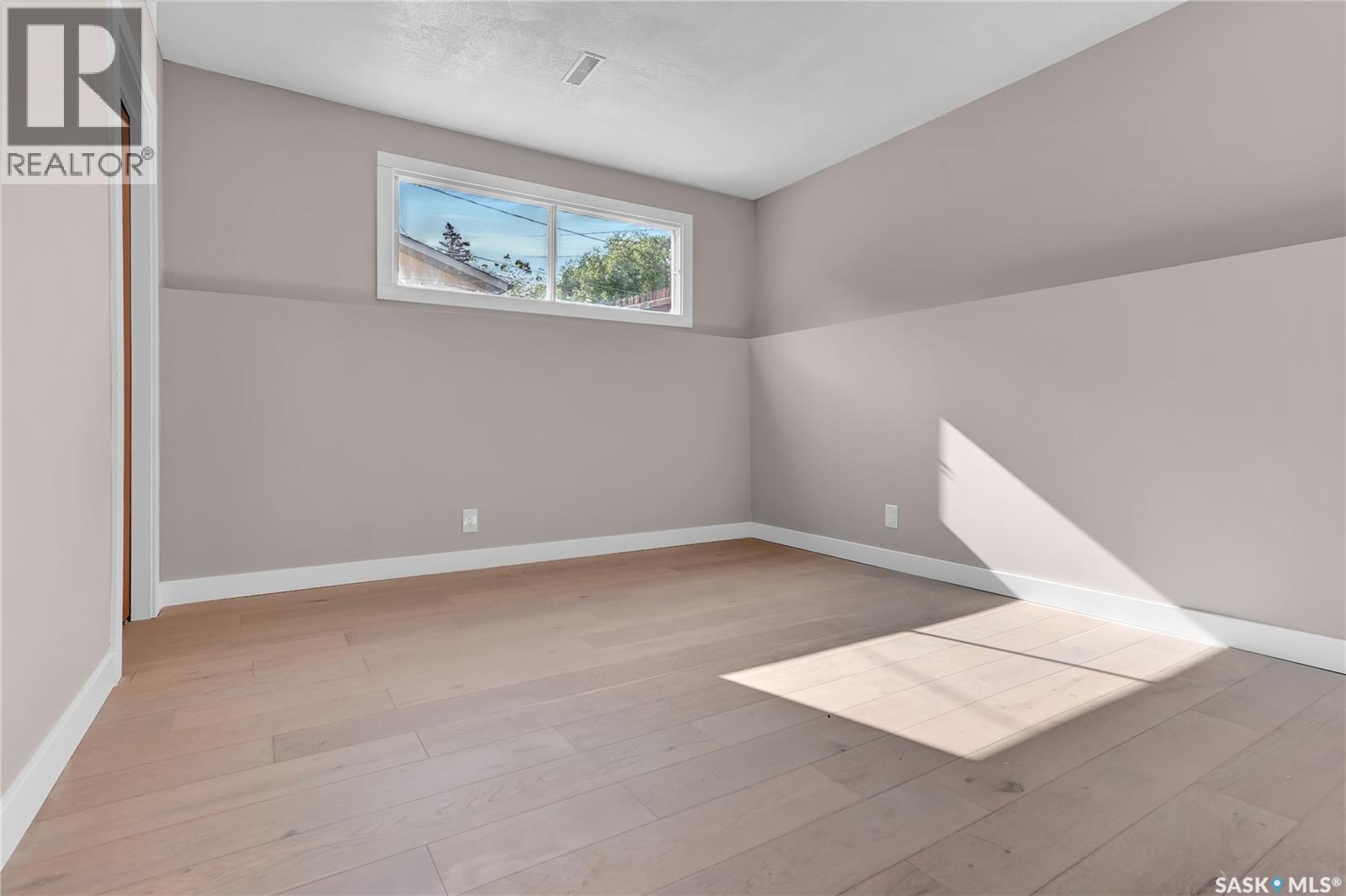 1426 Southam Street Property Photo 36