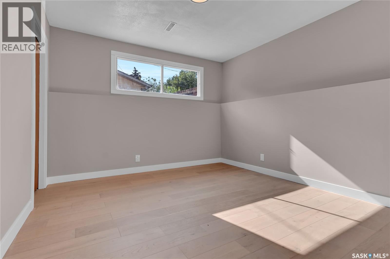 1426 Southam Street Property Photo 37