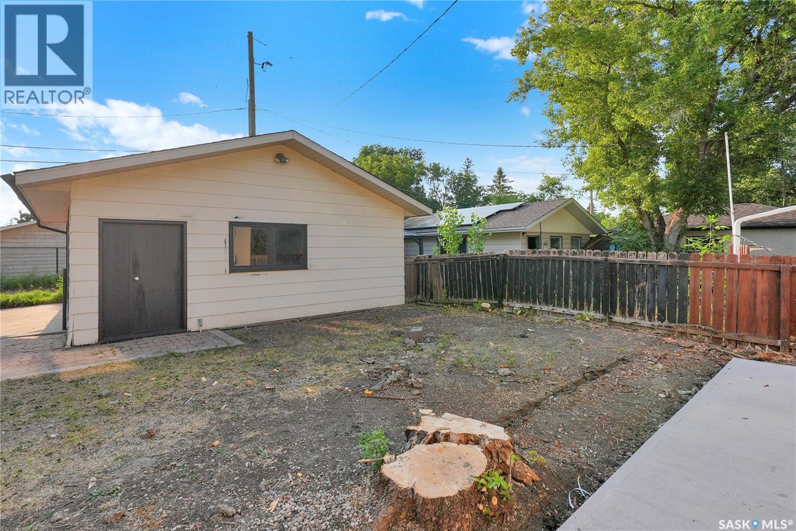 1426 Southam Street Property Photo 41