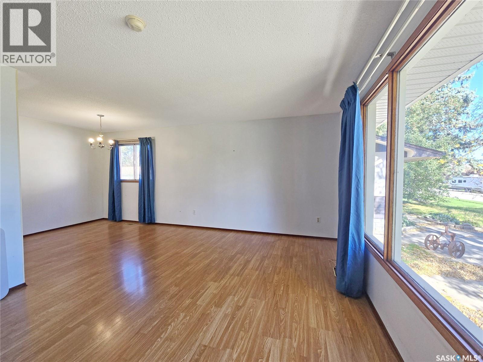 366 Hudson Avenue Property Photo 13