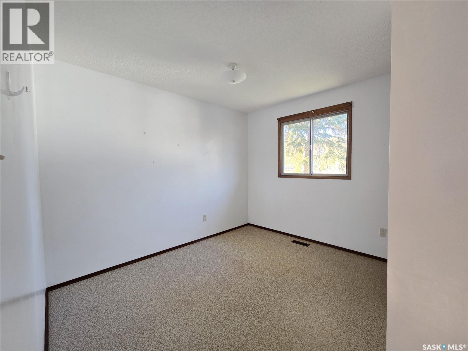 366 Hudson Avenue Property Photo 22