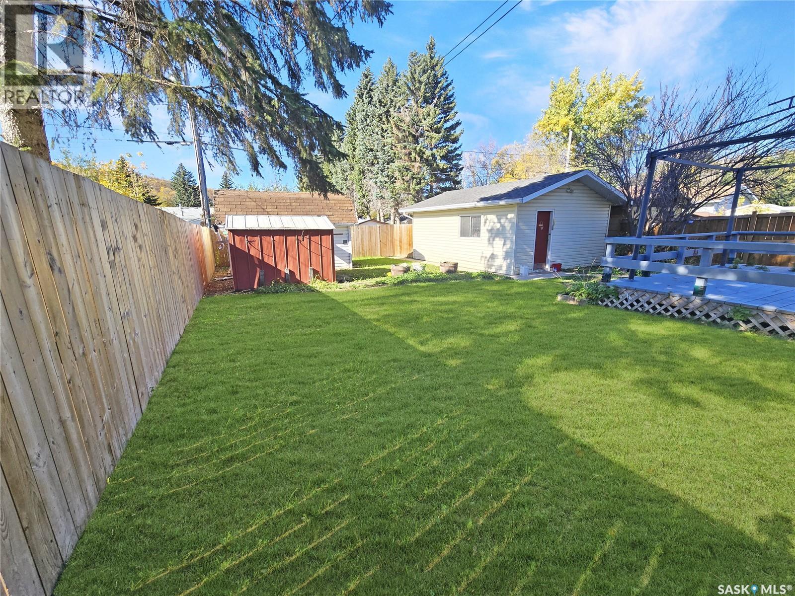 366 Hudson Avenue Property Photo 31