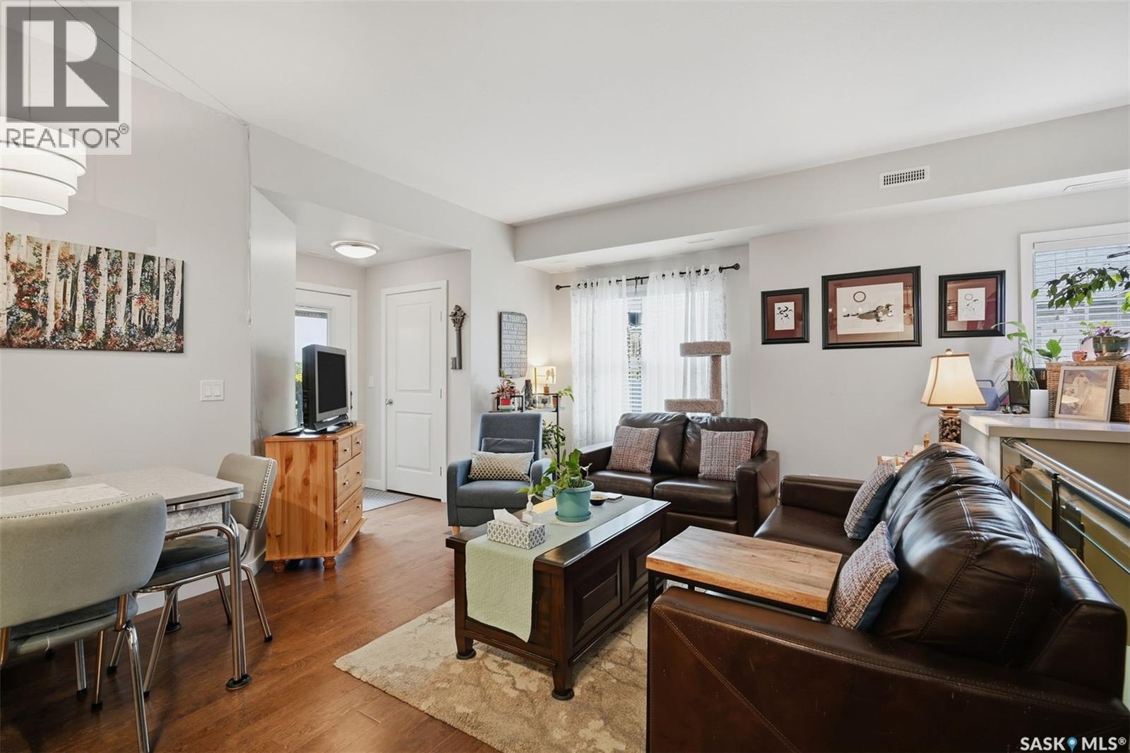 416 2315 Mcclocklin Road Property Photo 6