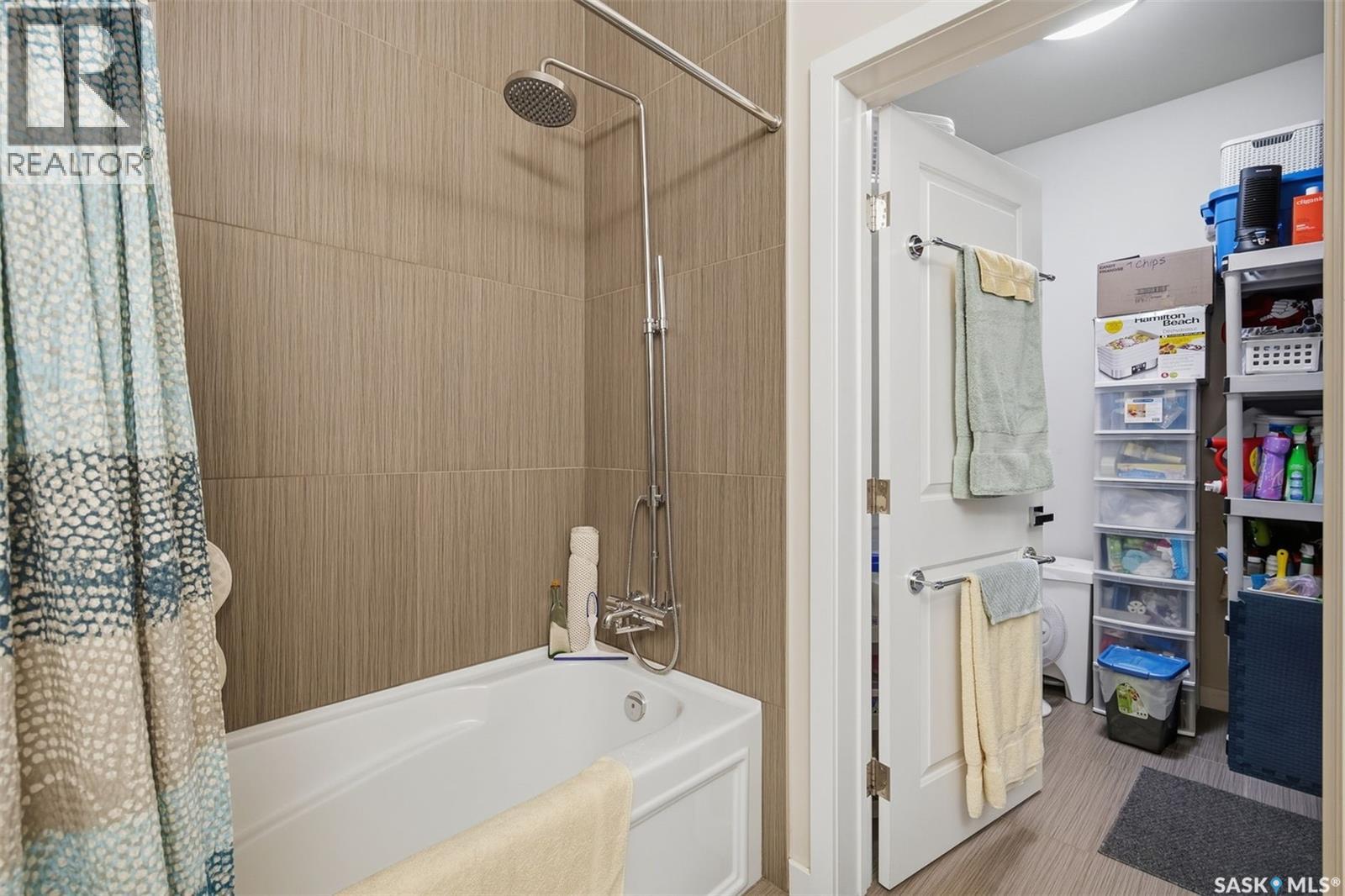 416 2315 Mcclocklin Road Property Photo 16