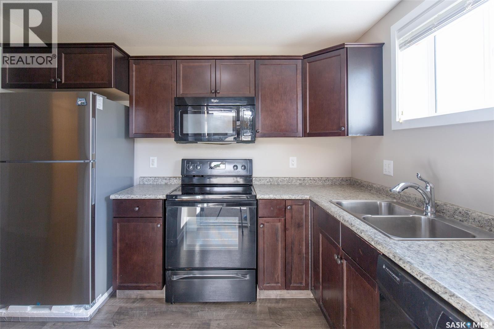 60 5004 James Hill Road Property Photo 7