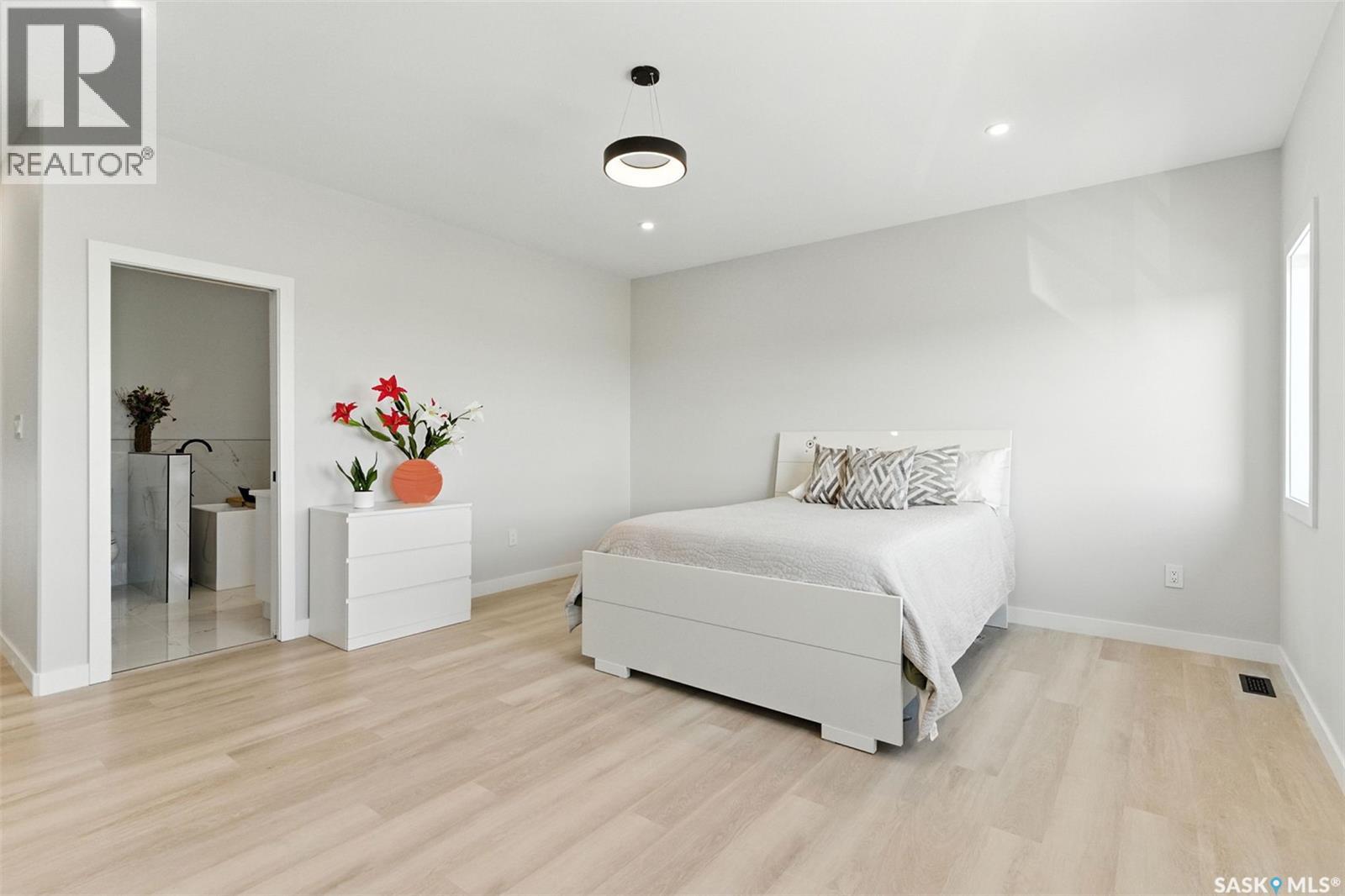 2543 Rosewood Drive Property Photo 16
