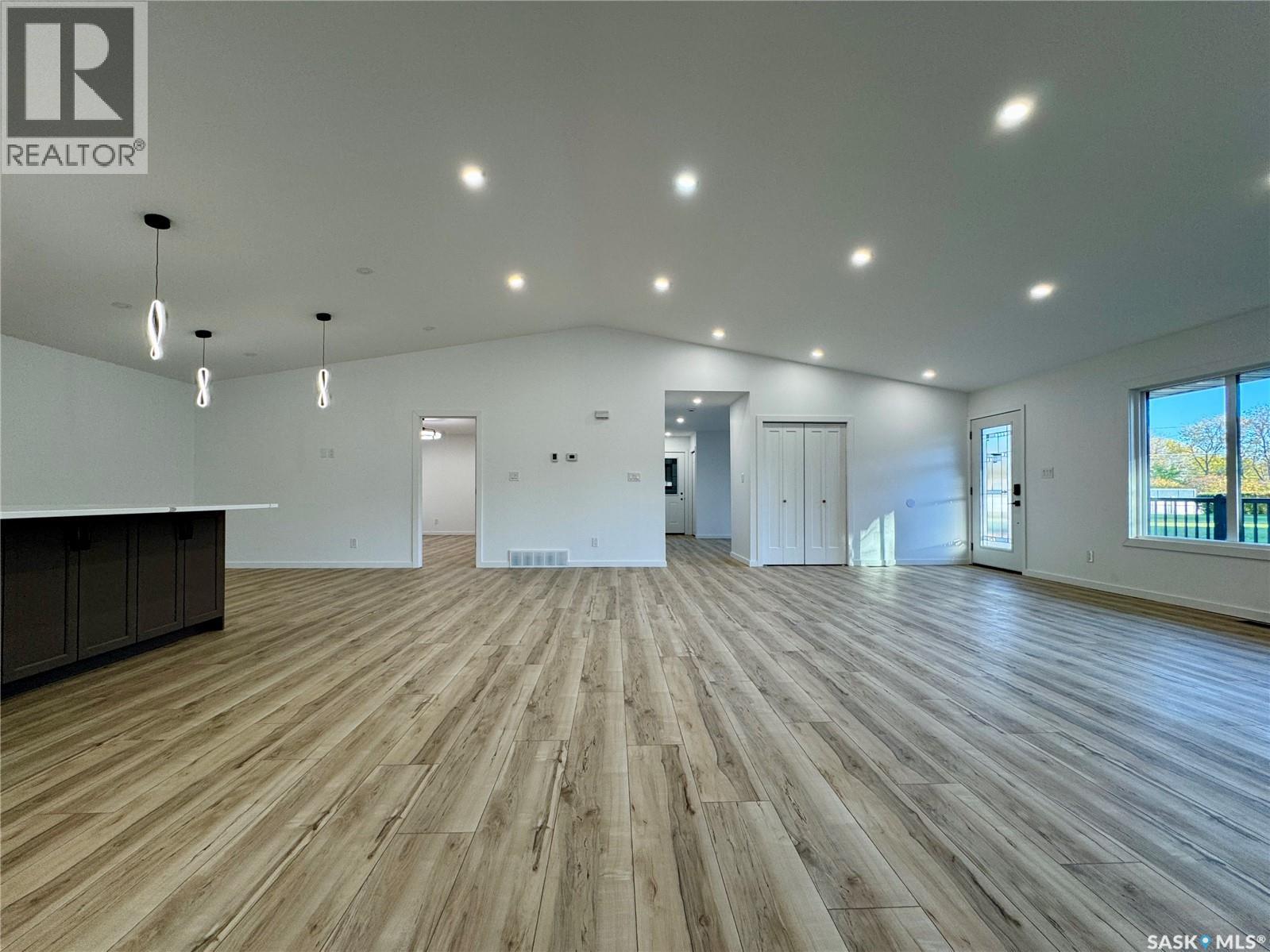 43 Franklin Avenue Property Photo 7