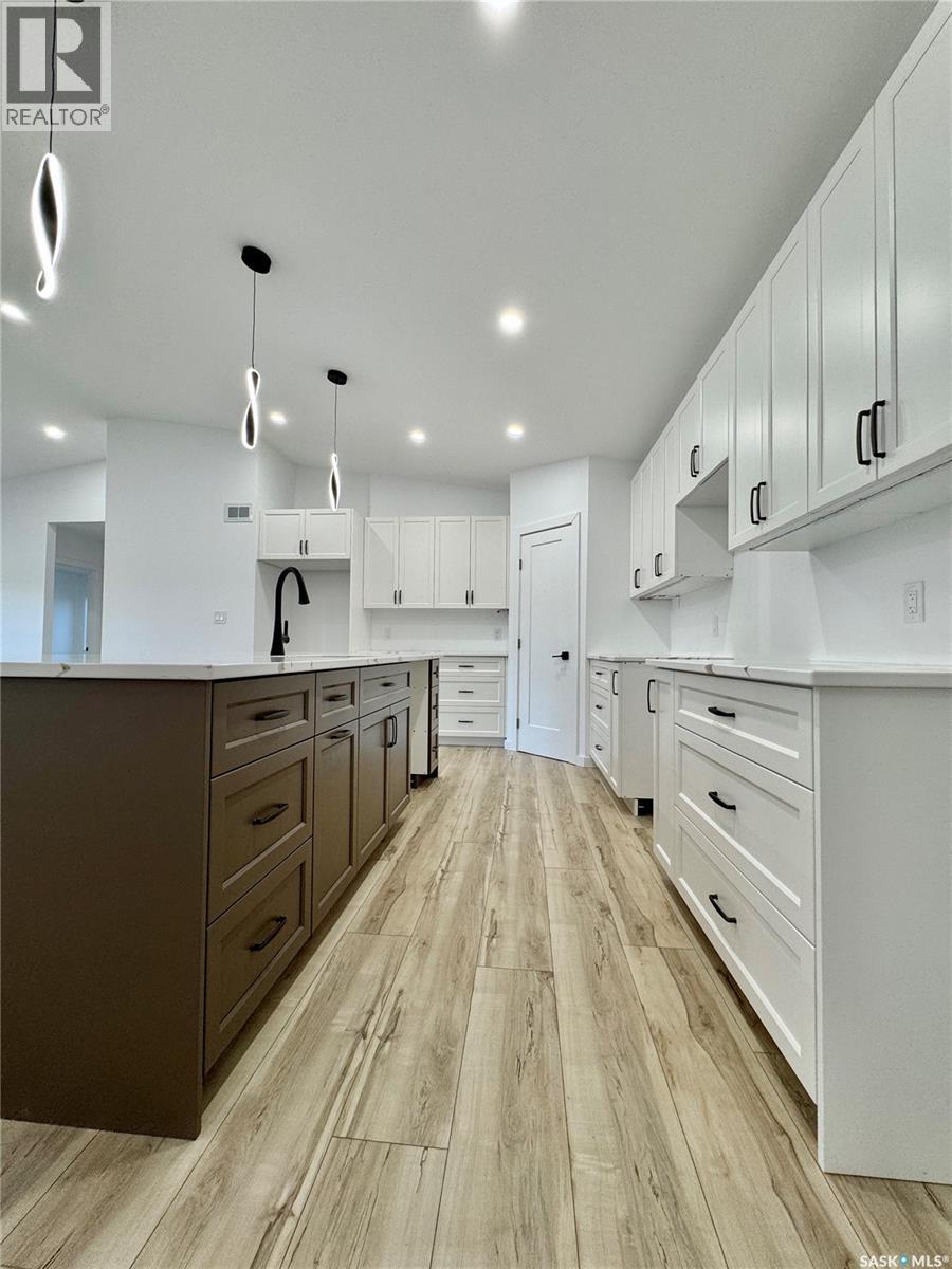 43 Franklin Avenue Property Photo 13